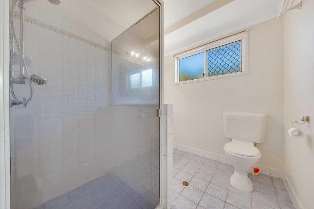 21 Benjamin Court, Glen Eden QLD 4680, Glen Eden - Thumbnail 8