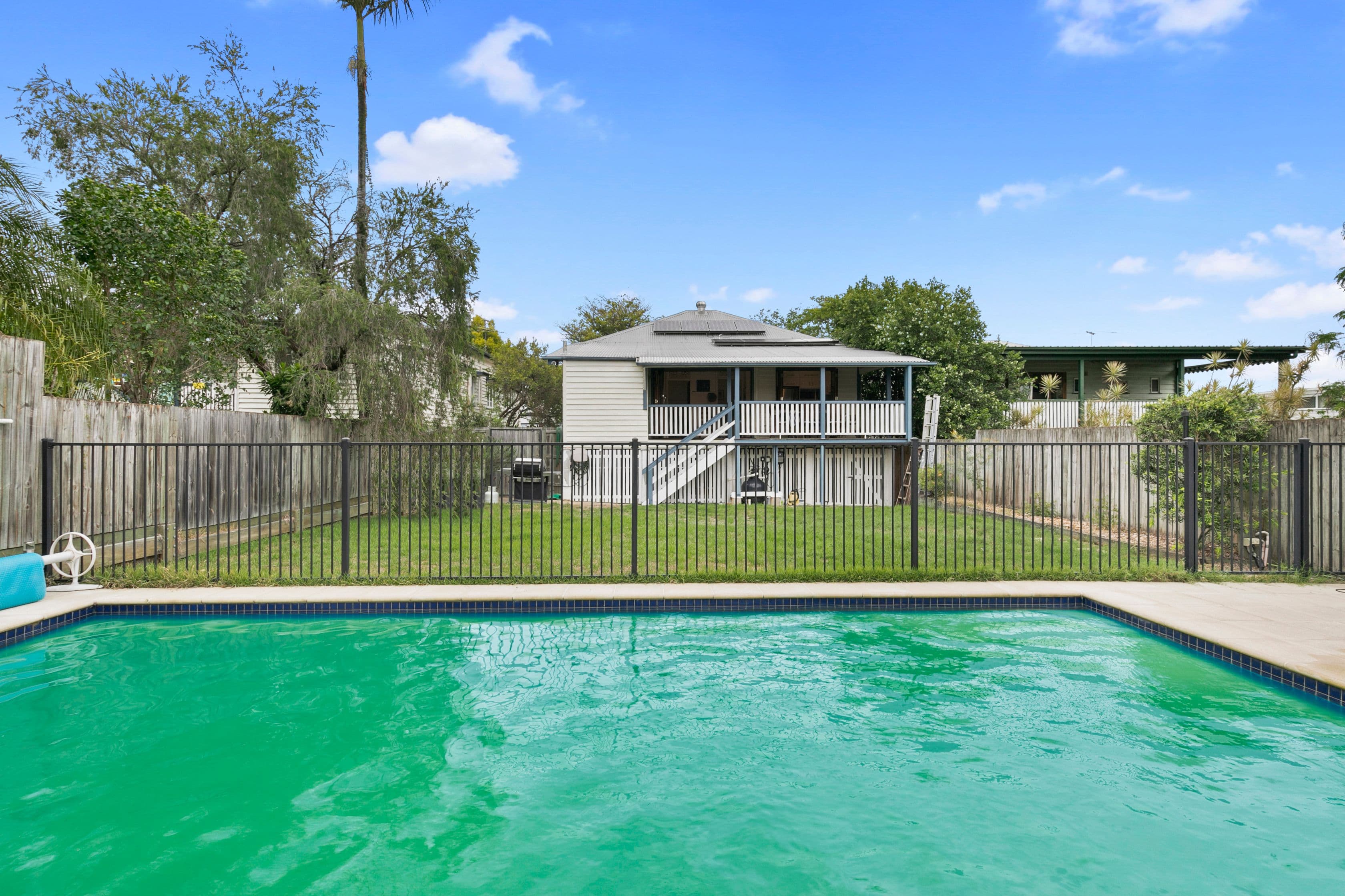 12 Rigby Street, Wooloowin QLD 4030, Wooloowin - Thumbnail 2
