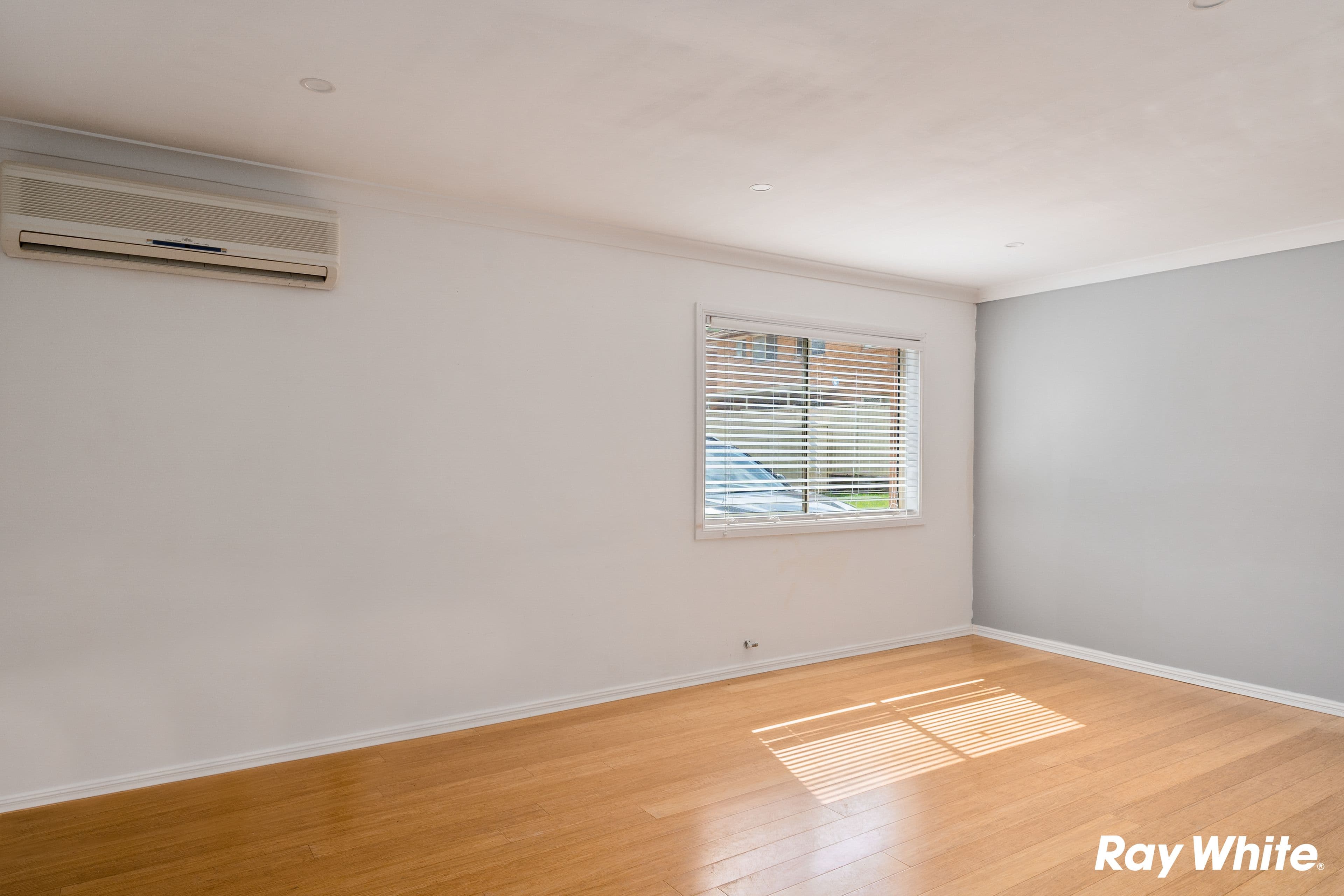 9 Hillcrest Road, Quakers Hill NSW 2763, Quakers Hill - Thumbnail 3