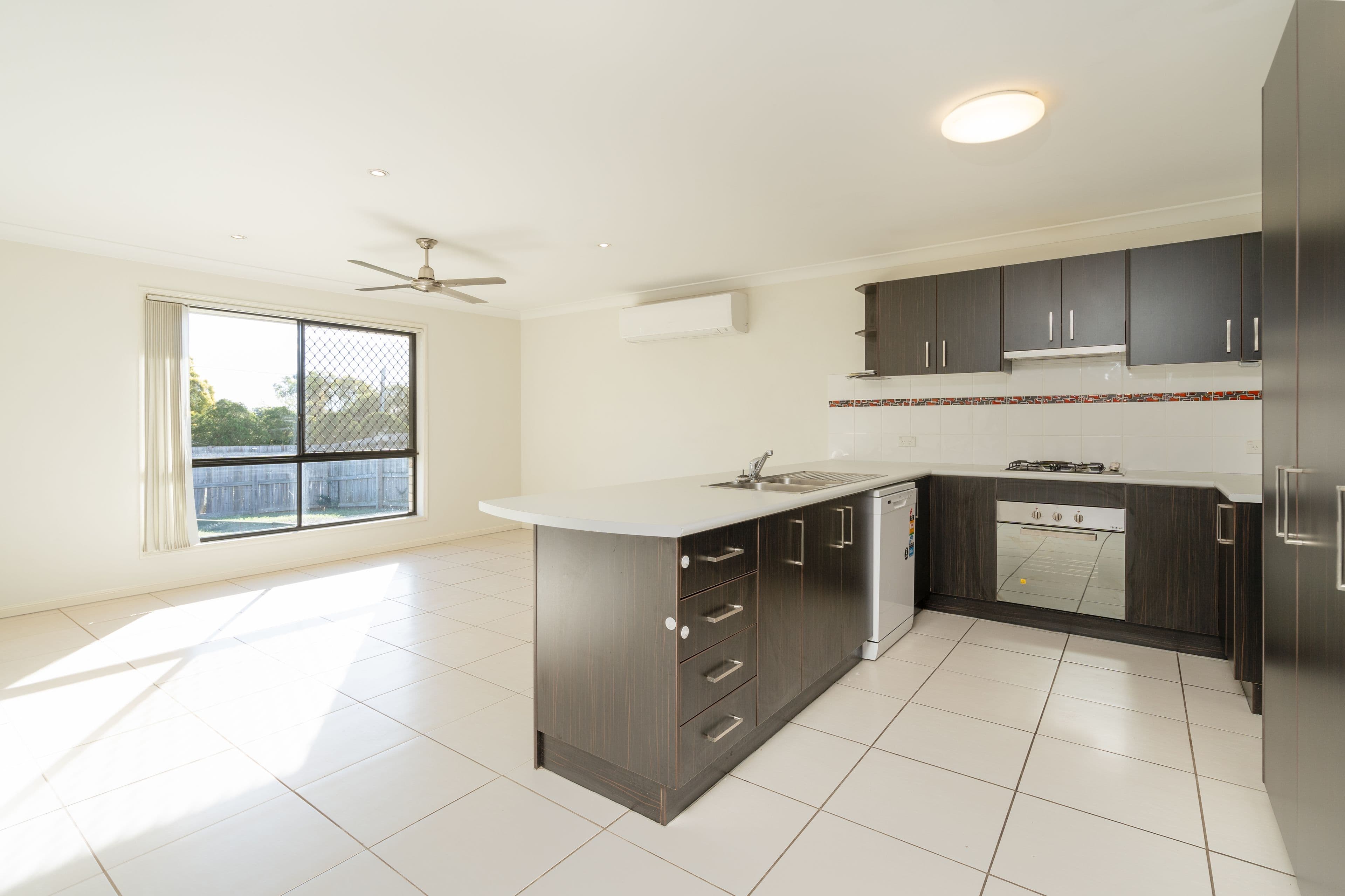 30 Rule Drive, Bundamba QLD 4304, Bundamba - Thumbnail 2