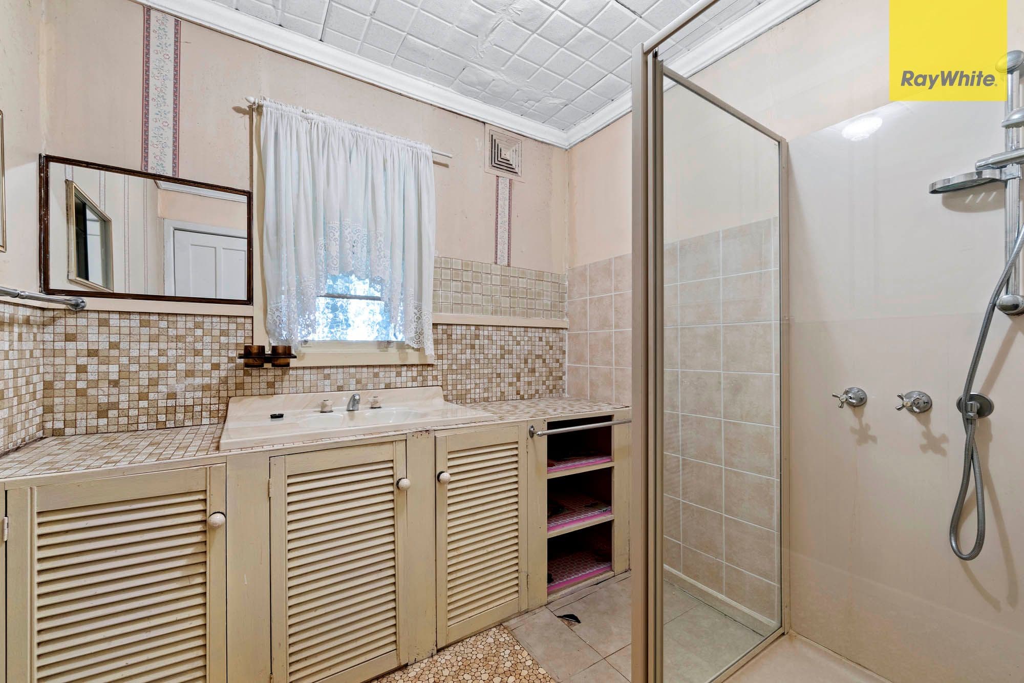23 West Esplanade, St Albans VIC 3021, St Albans - Thumbnail 4