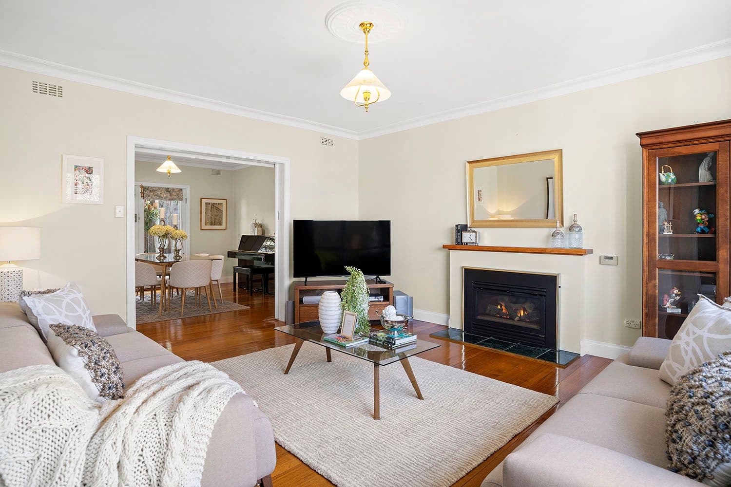 15 Alice Street, Cheltenham VIC 3192, Cheltenham - Thumbnail 2