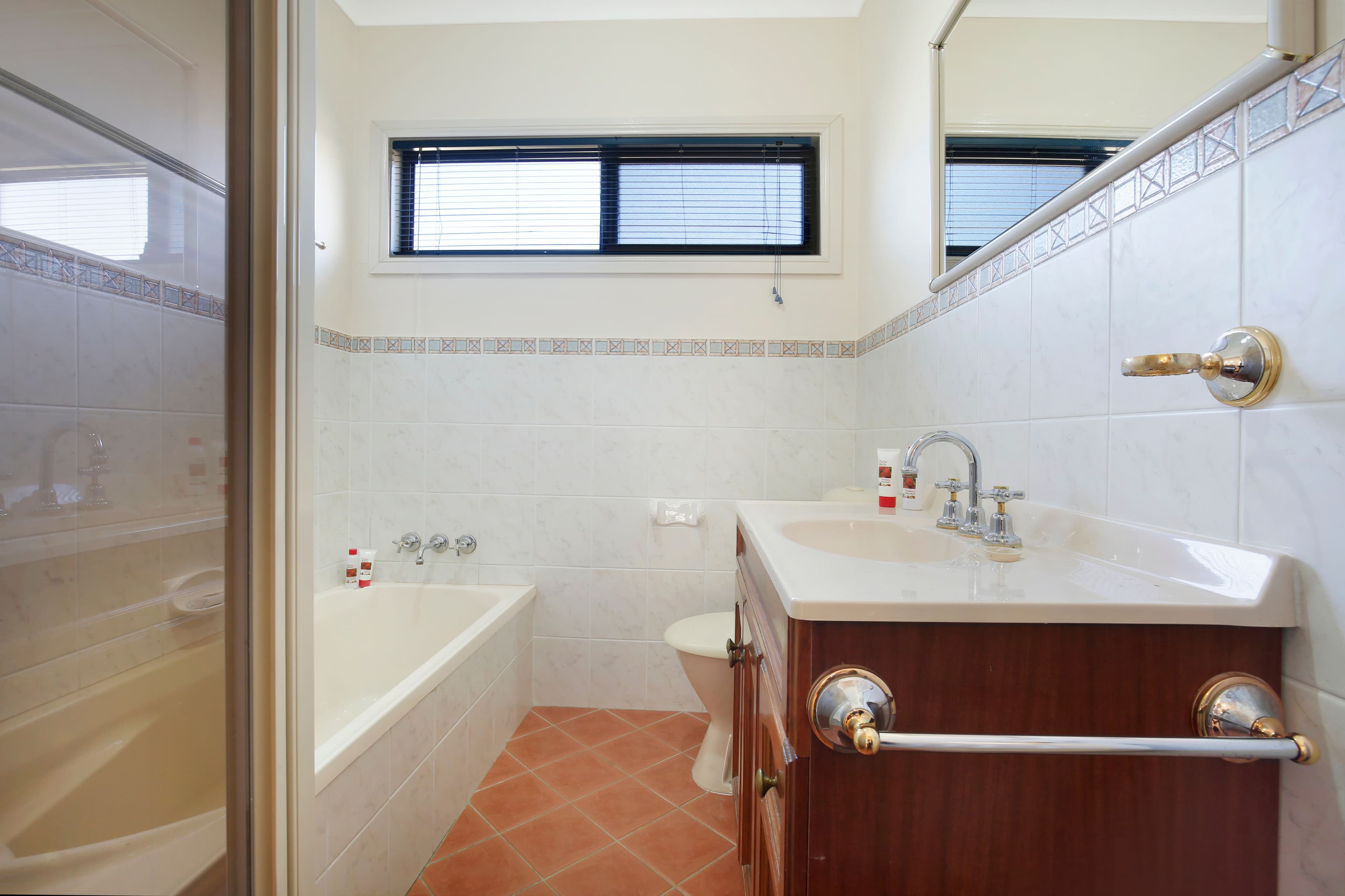 3 Centenary Road, Albion Park - Thumbnail 5