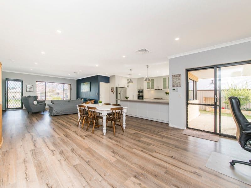 7 Ruskin Brace, Baldivis WA 6171, Baldivis - Thumbnail 2