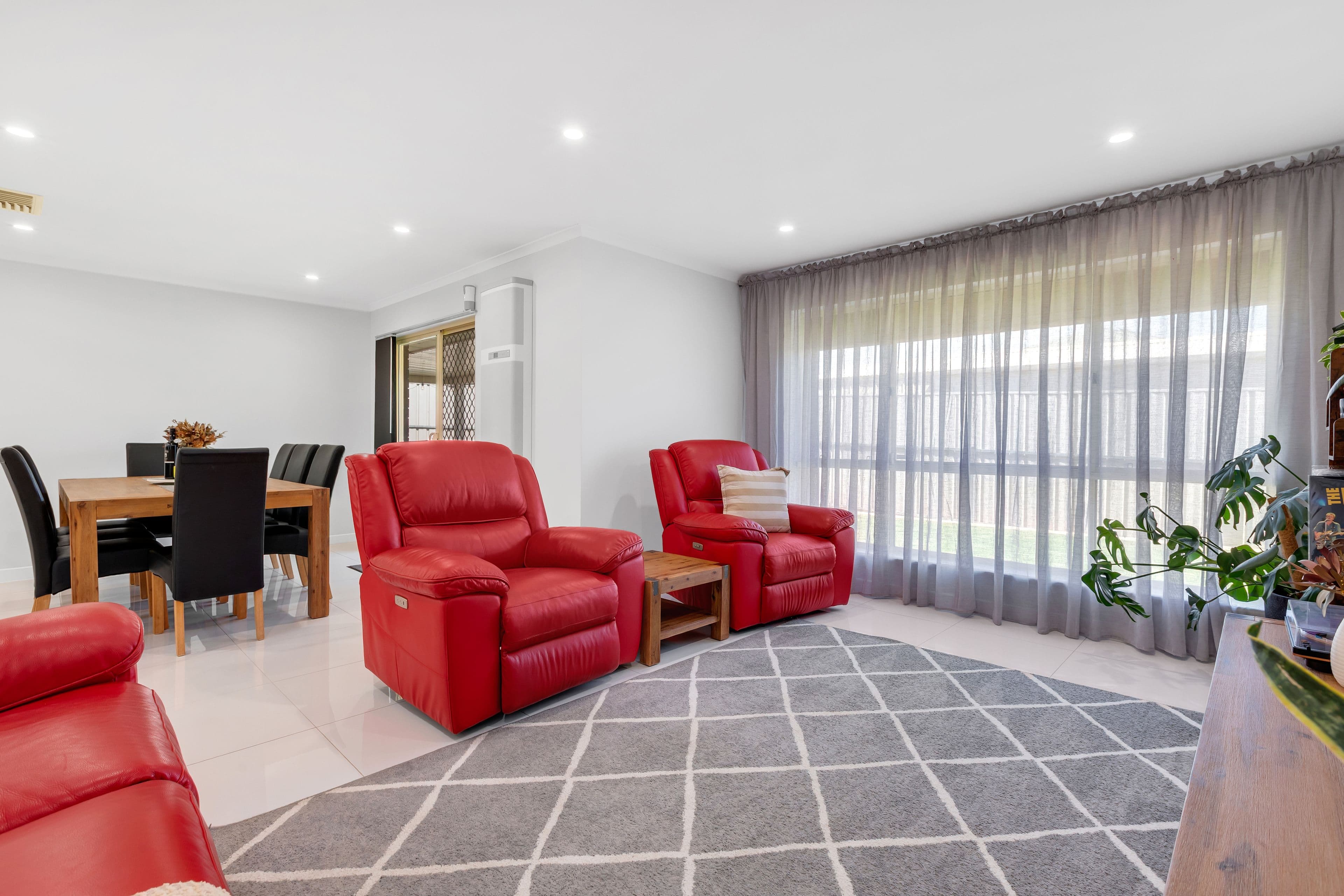 12 Watchet Lane, Craigmore SA 5114, Craigmore - Thumbnail 4