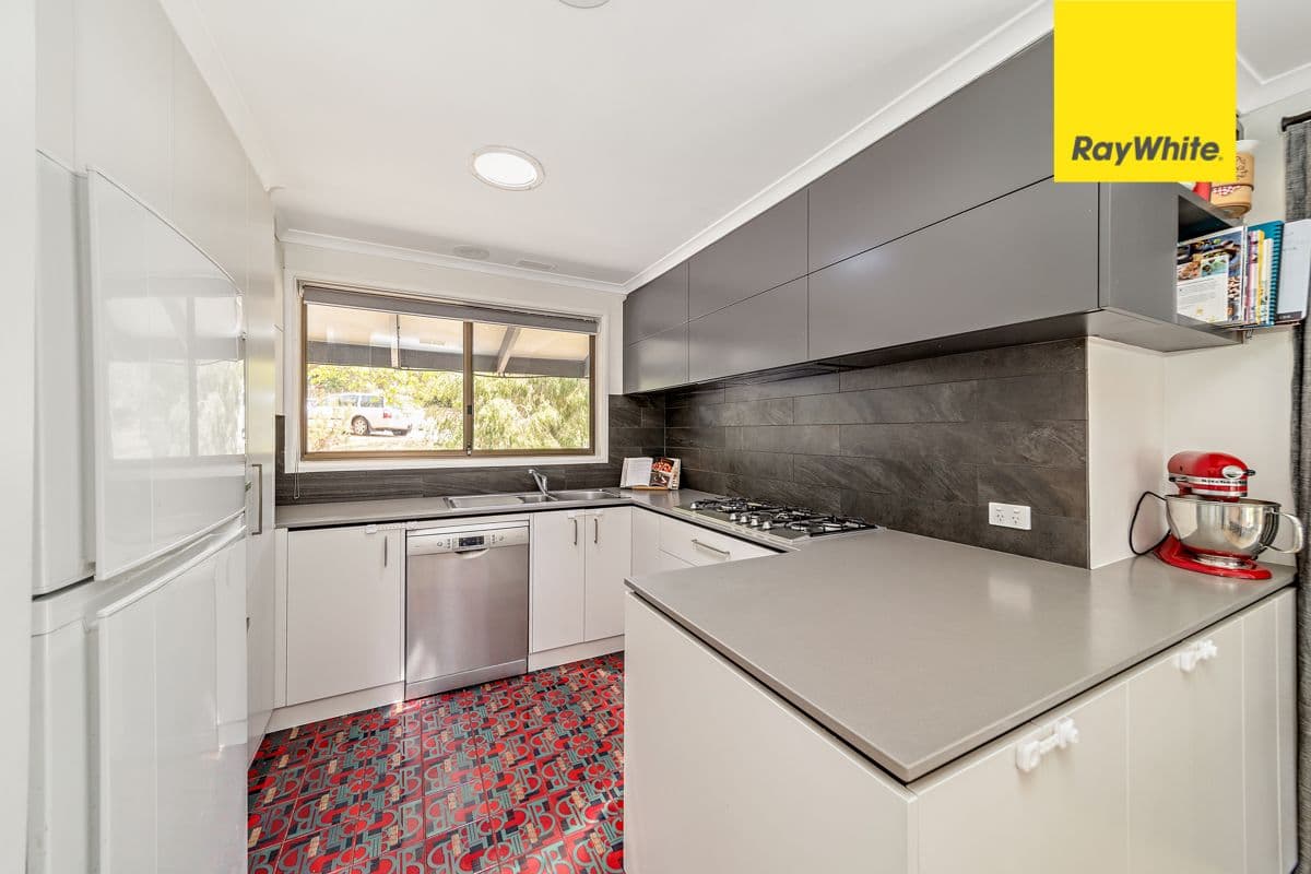 1 Teague Street, Cook ACT 2614, Cook - Thumbnail 2