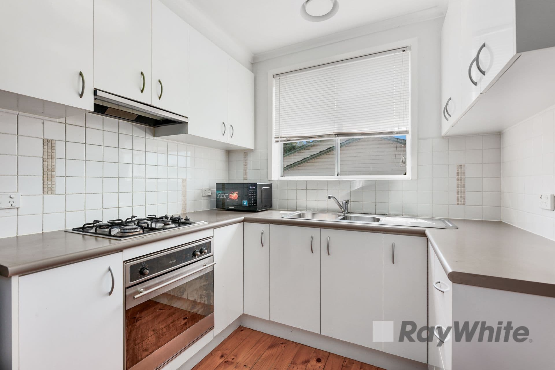 28 Louis Street, Doveton VIC 3177, Doveton - Thumbnail 5
