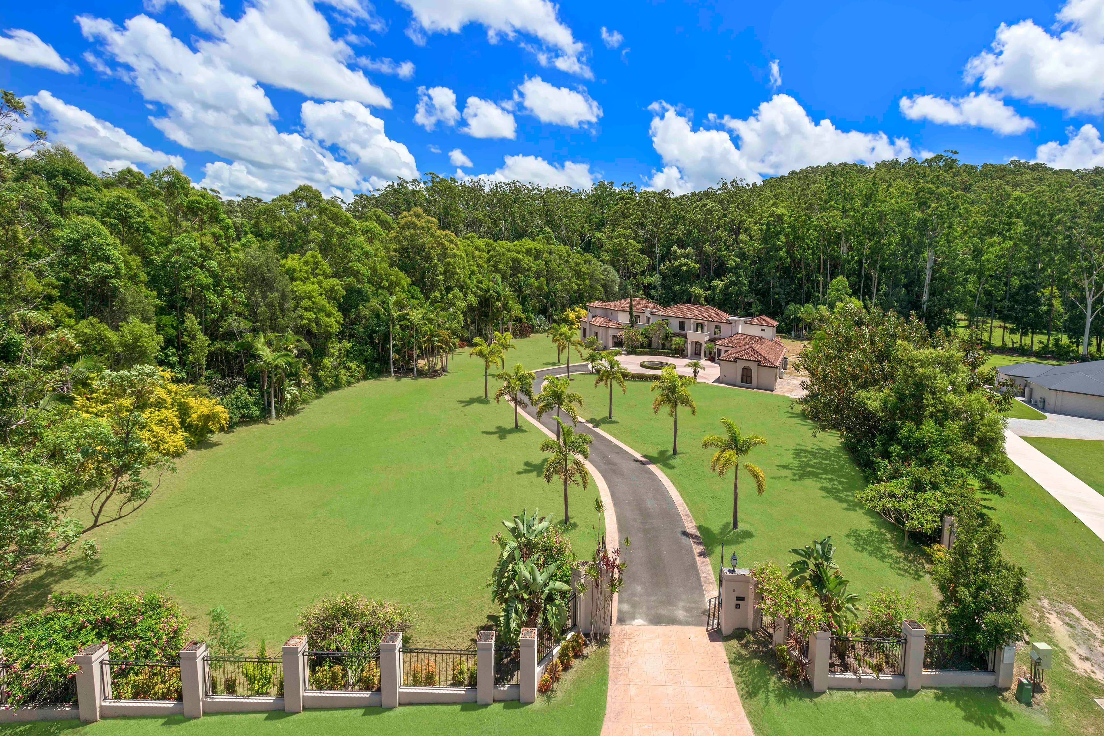 5 Dunkeld Court, Forest Glen QLD 4556, Forest Glen - Thumbnail 2