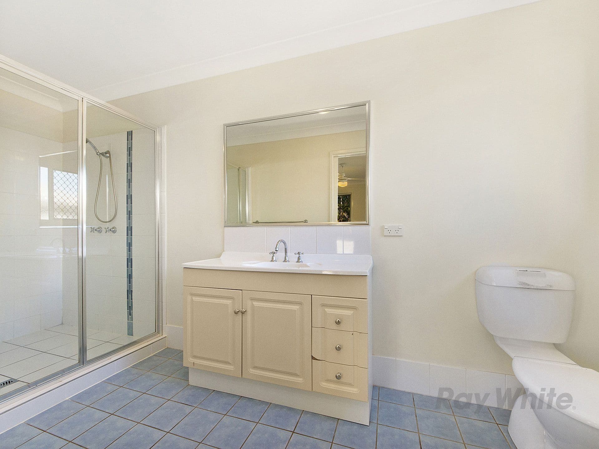 48 Lauradale Crescent, Ormeau QLD 4208, Ormeau - Thumbnail 5