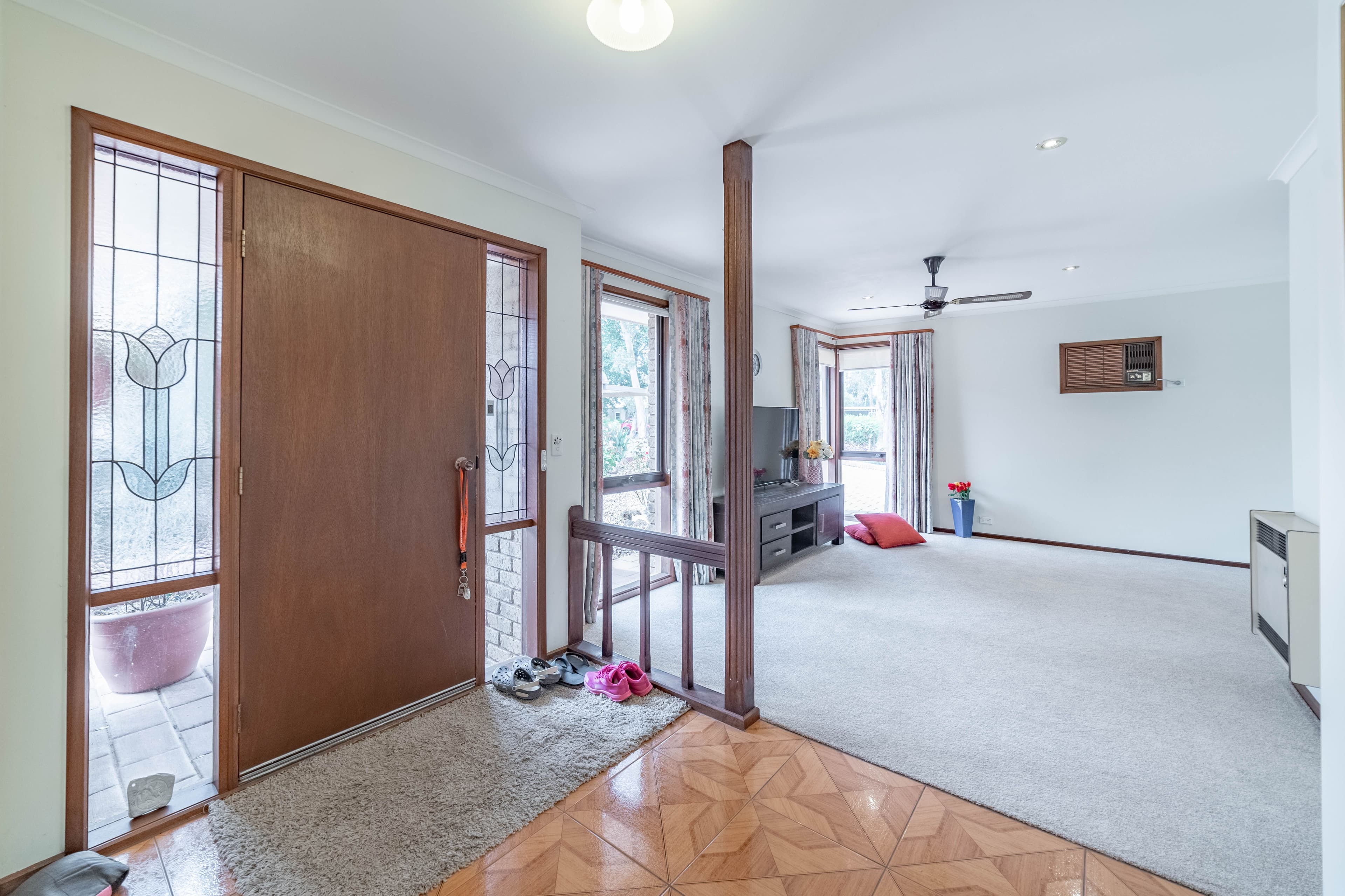 38 Crusoe Road, Kangaroo Flat VIC 3555, Kangaroo Flat - Thumbnail 2