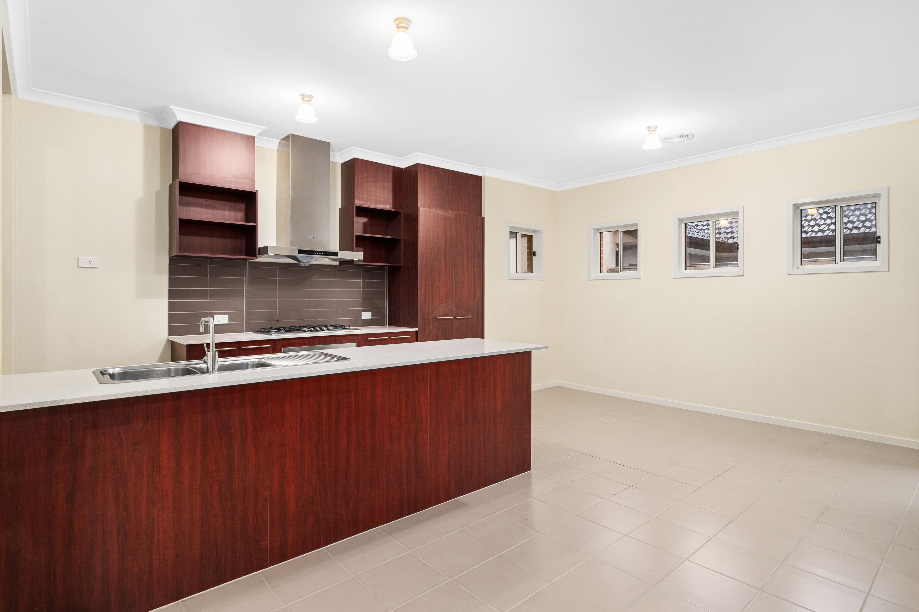 5 Meranti Way, Epping VIC 3076, Epping - Thumbnail 4
