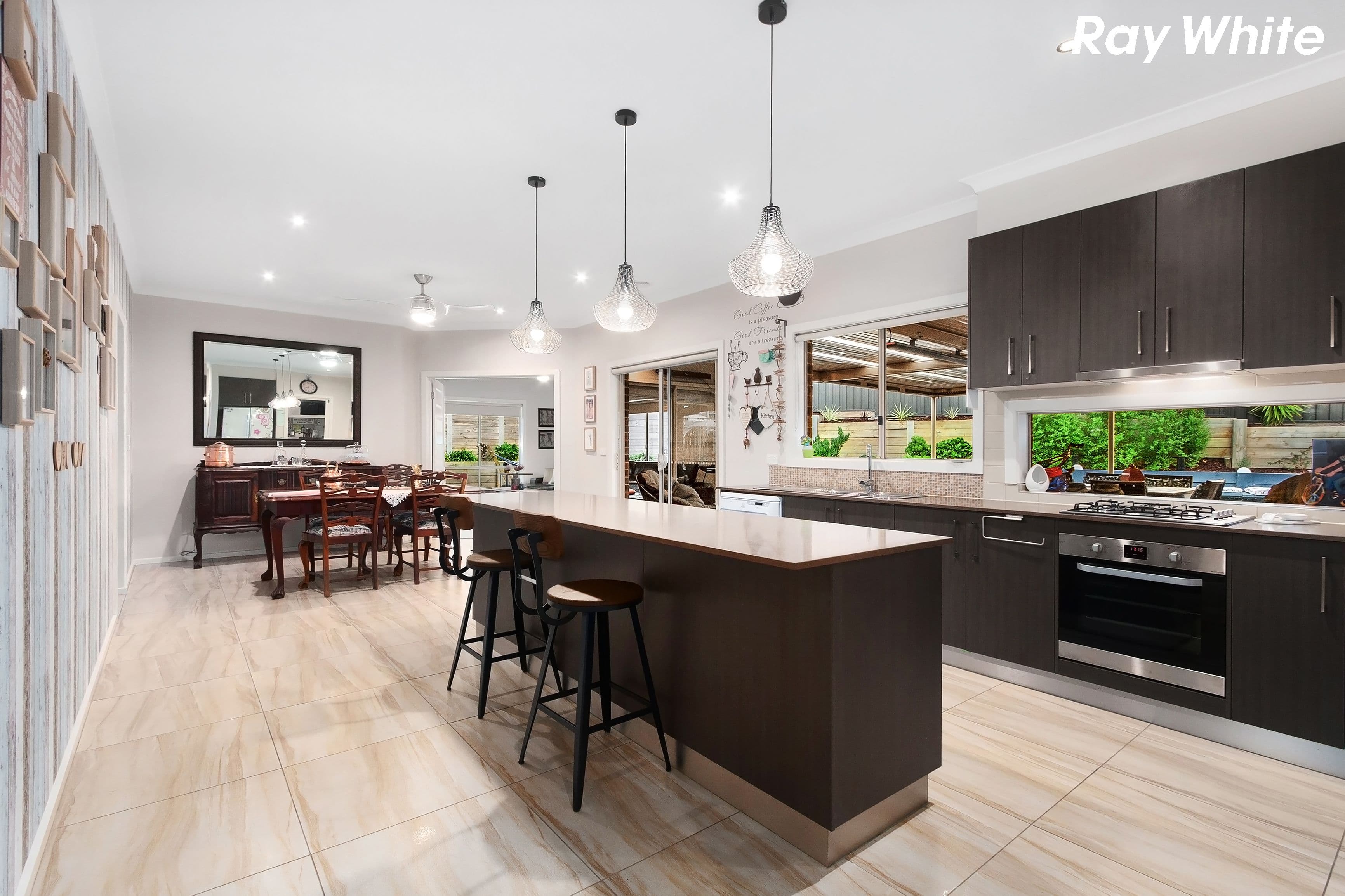 2 Ocean Bend, Pakenham VIC 3810, Pakenham - Thumbnail 4
