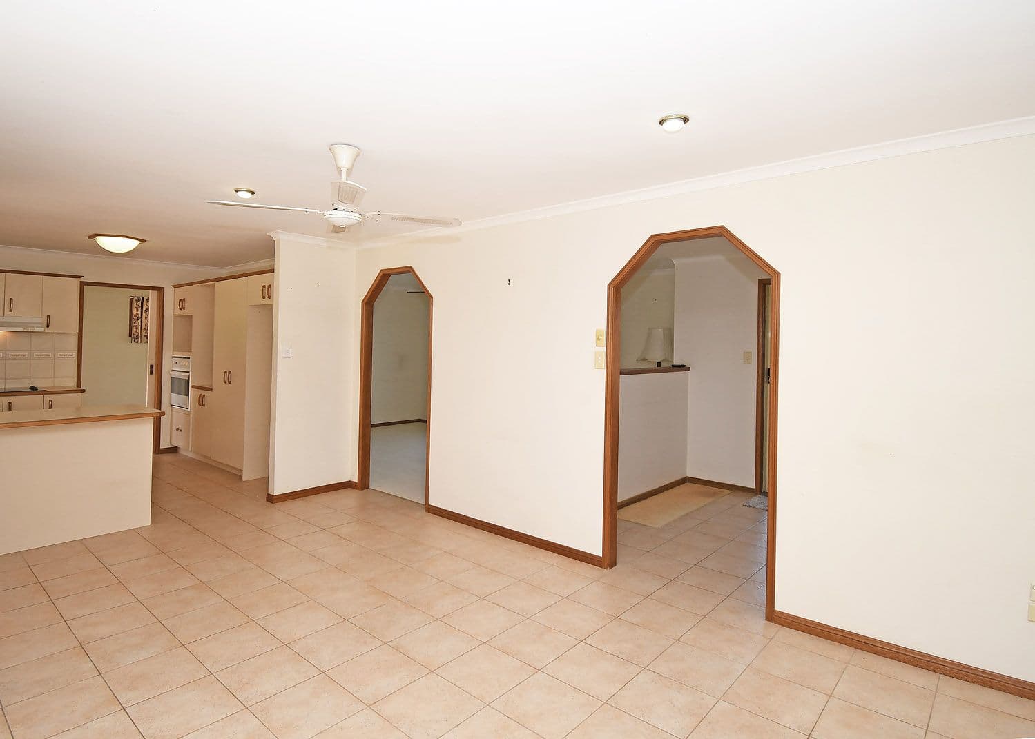 110 Caddy Avenue, Urraween QLD 4655, Urraween - Thumbnail 4