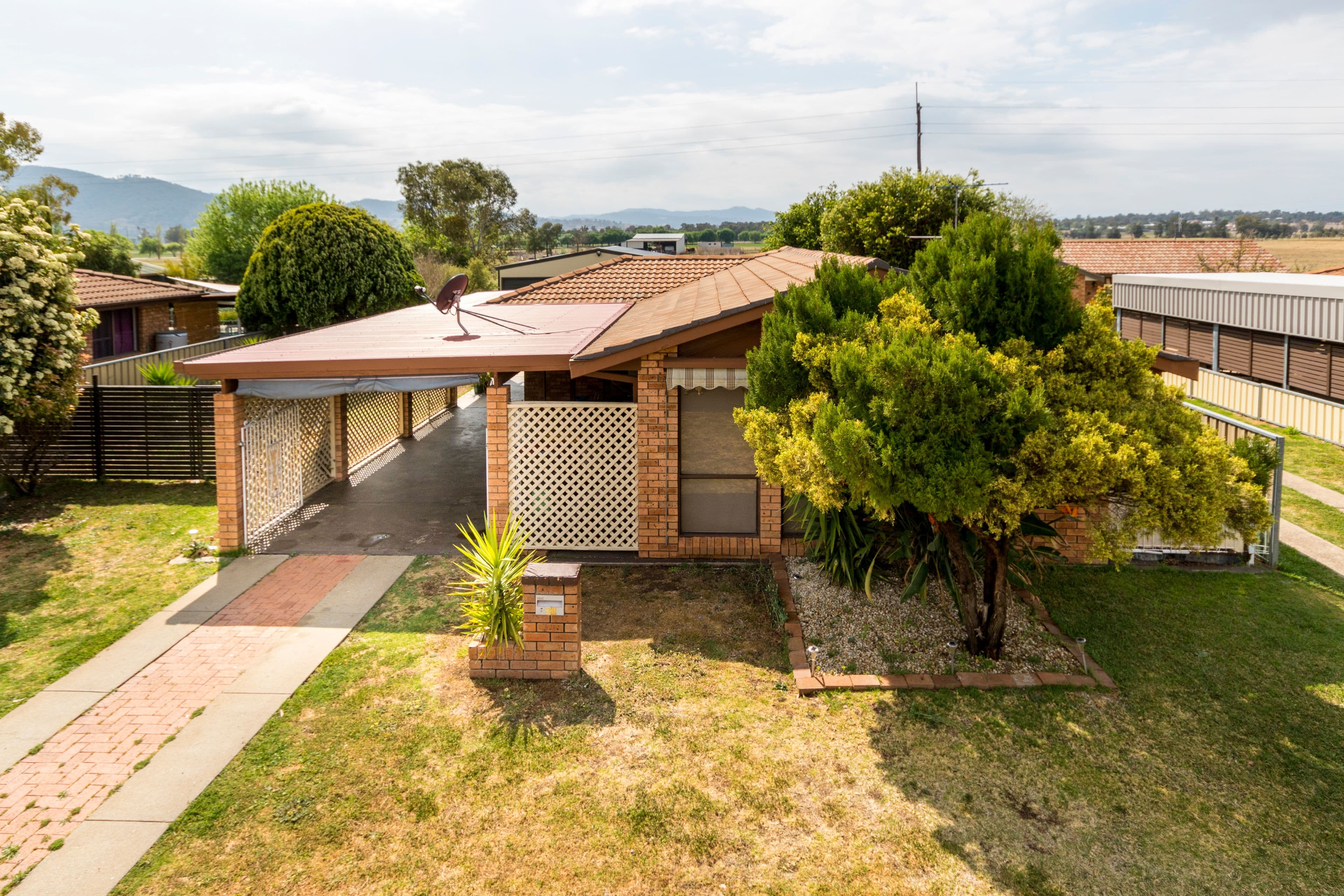 36 Mullumbimby Close, Tamworth NSW 2340, Tamworth - Image 1