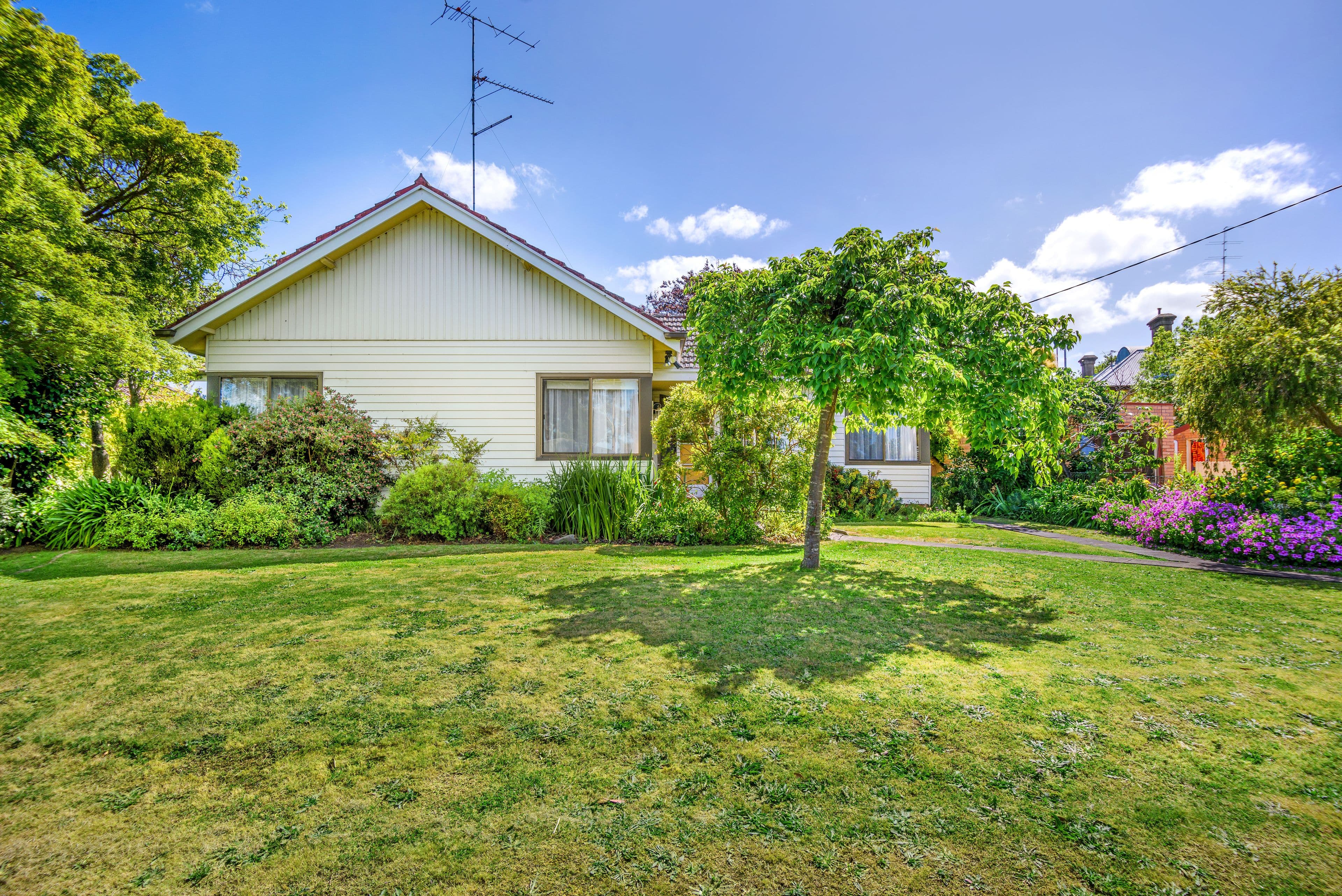 102a Yarrowee Parade, Redan VIC 3350, Redan - Thumbnail 2