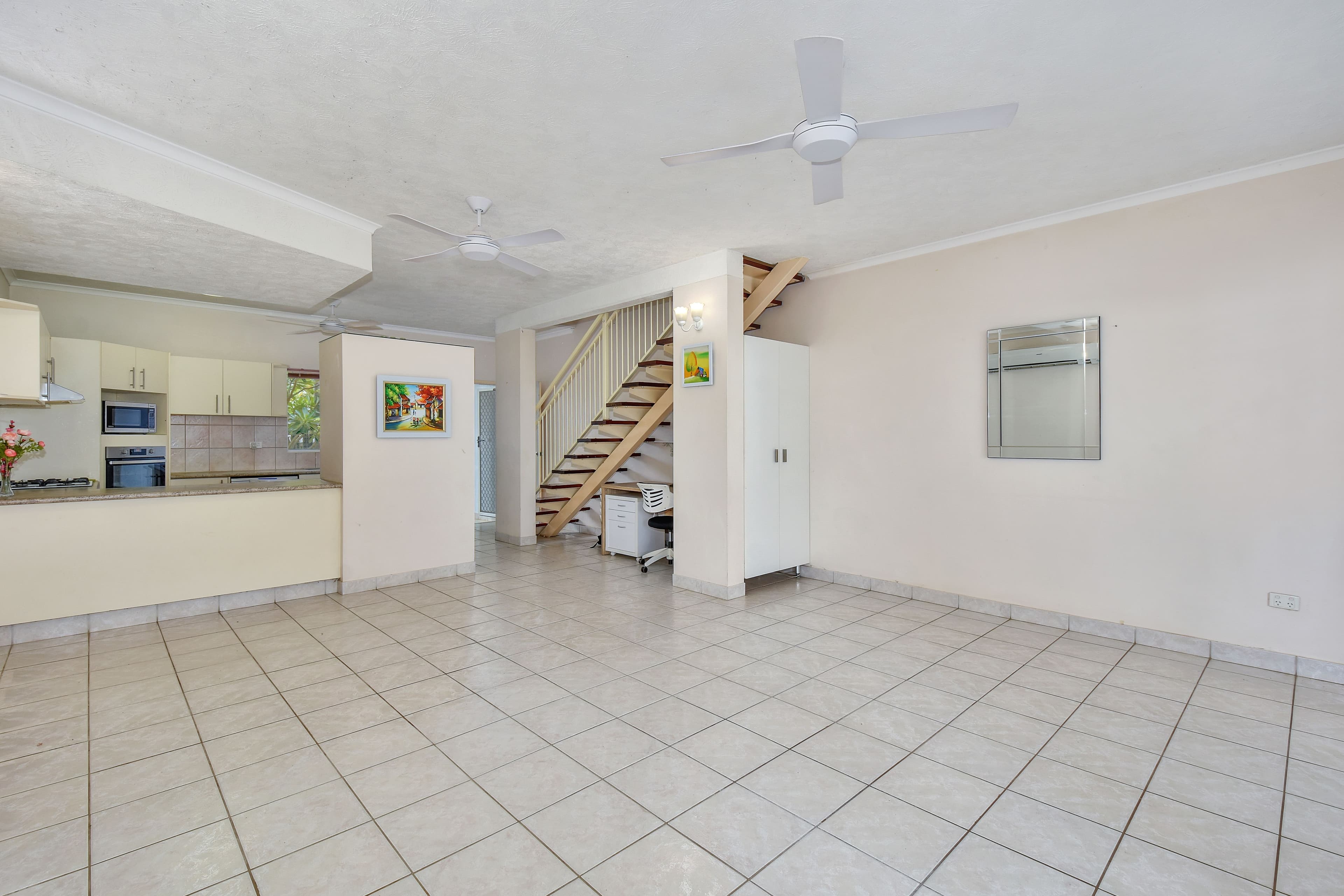 2/10 Musgrave Crescent, Coconut Grove NT 0810, Coconut Grove - Thumbnail 5