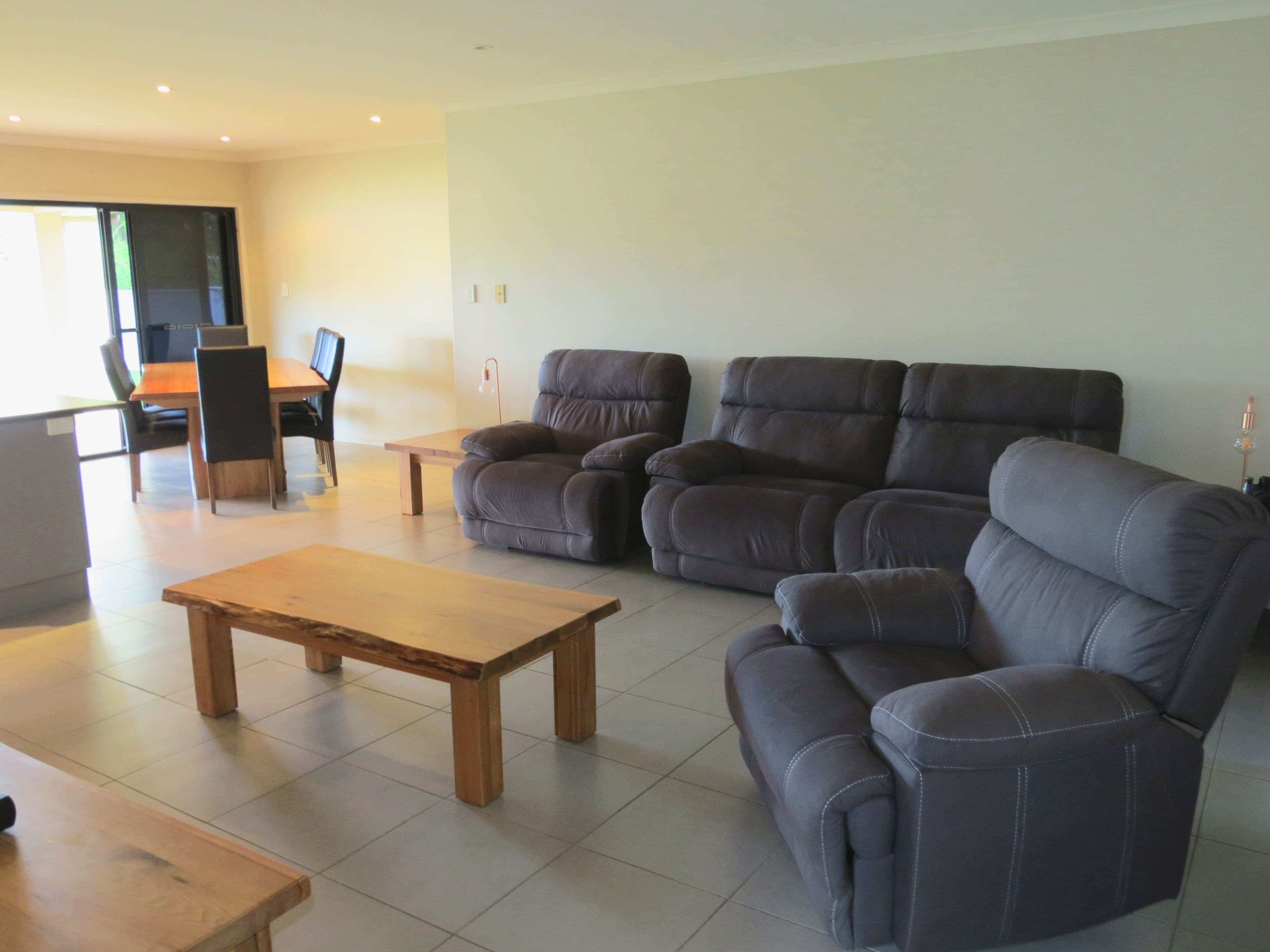 3 Carrington Place, Emerald QLD 4720, Emerald - Thumbnail 6