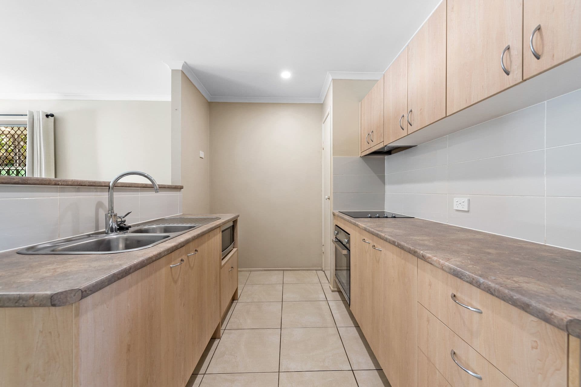 22 Creswick Court, Caboolture QLD 4510, Caboolture - Thumbnail 2