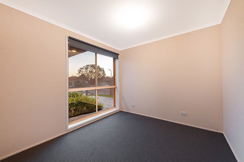 5 Tinara Court, Cranbourne North VIC 3977, Cranbourne North - Thumbnail 7