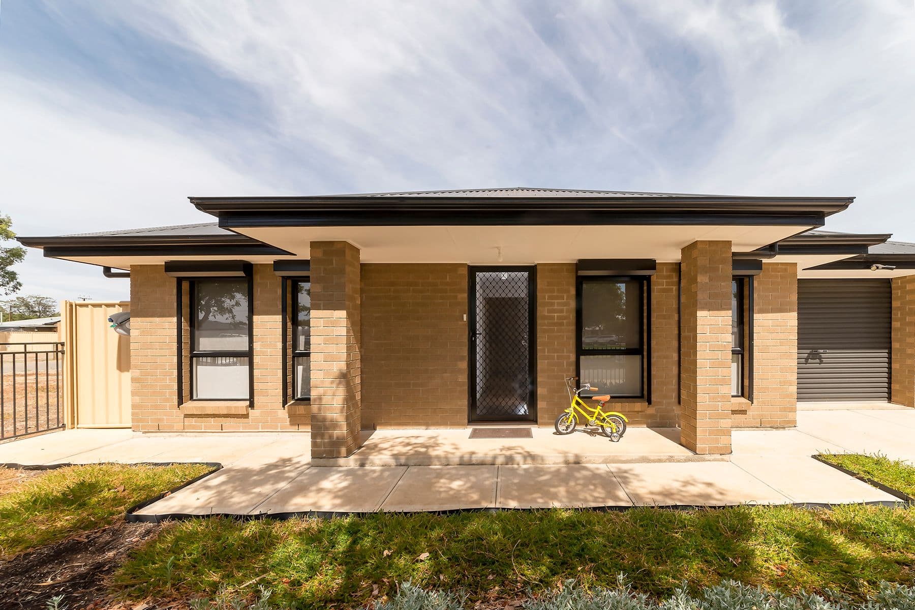 17 Roberts Crescent, Smithfield Plains SA 5114, Smithfield Plains - Image 1
