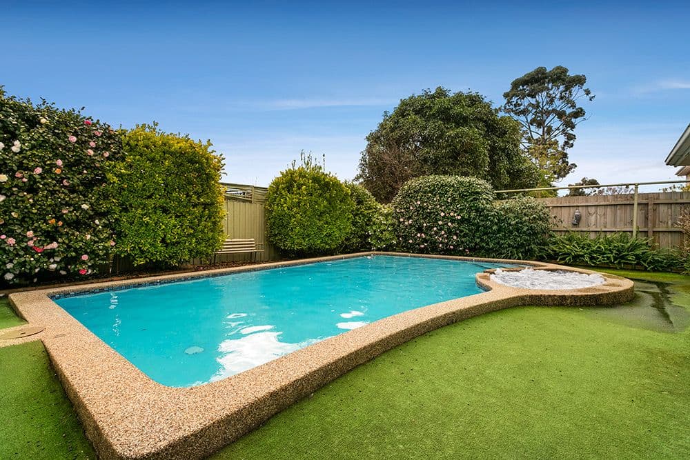 15 Blue Hills Avenue, Mount Waverley VIC 3149, Mount Waverley - Thumbnail 8