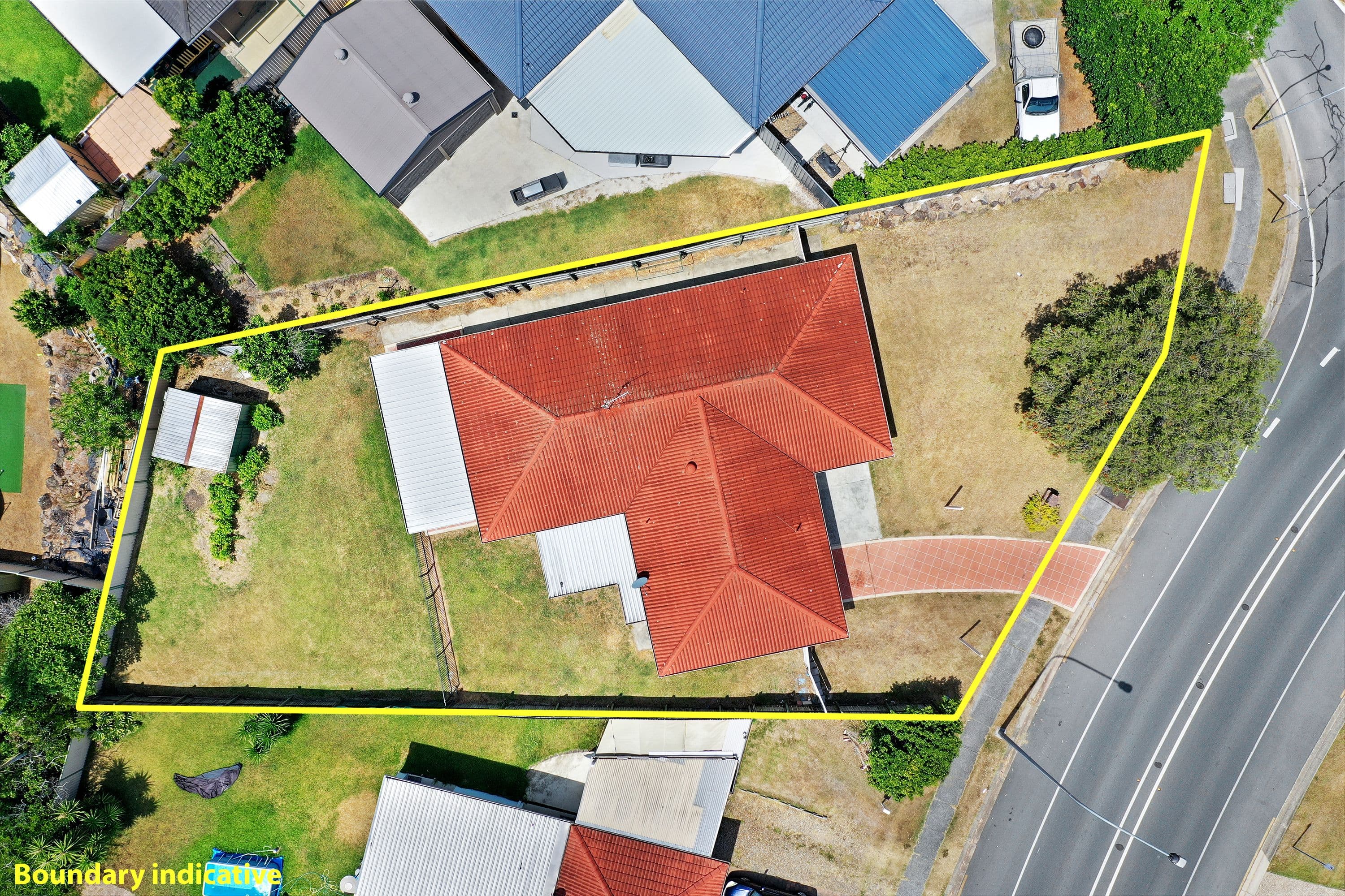 64 Chisholm Road, Carrara QLD 4211, Carrara - Thumbnail 2
