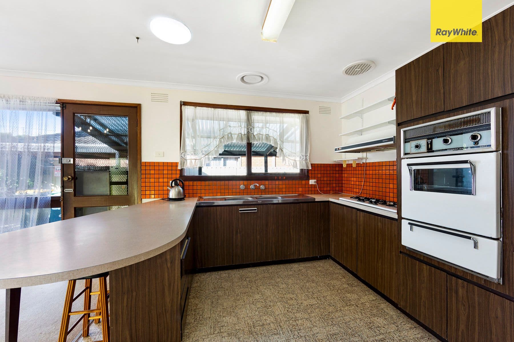 13 Alan Street, Kings Park VIC 3021, Kings Park - Thumbnail 5