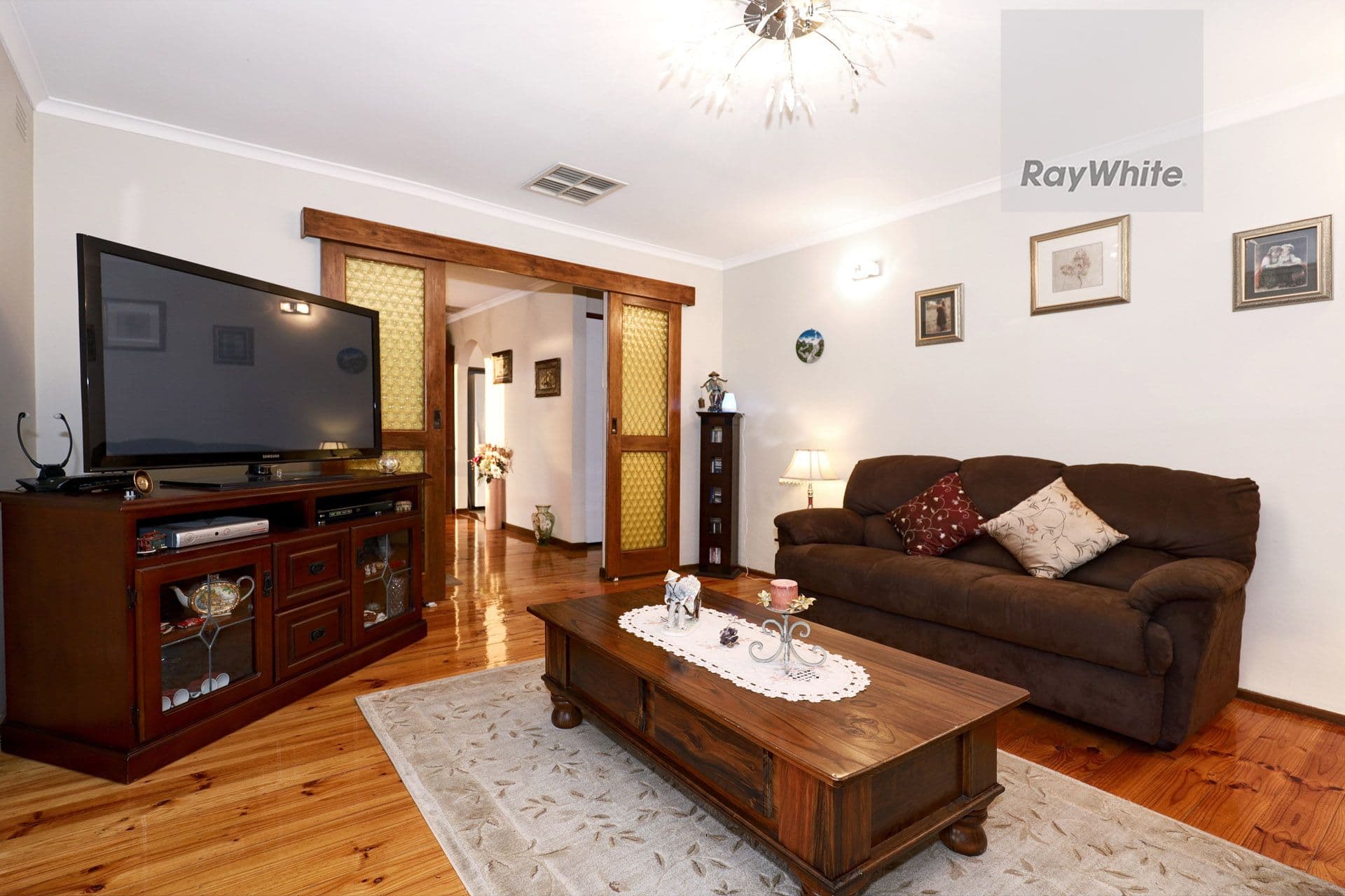 5 Kylie Place, Gladstone Park VIC 3043, Gladstone Park - Thumbnail 3