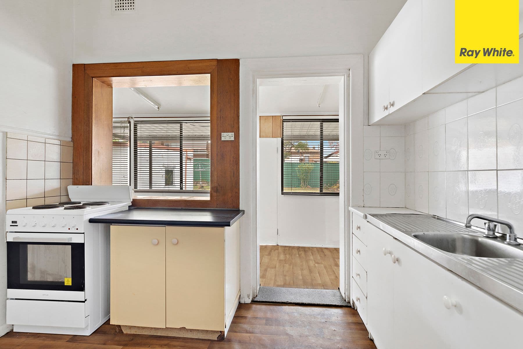 5 Warren Parade, Punchbowl - Thumbnail 5