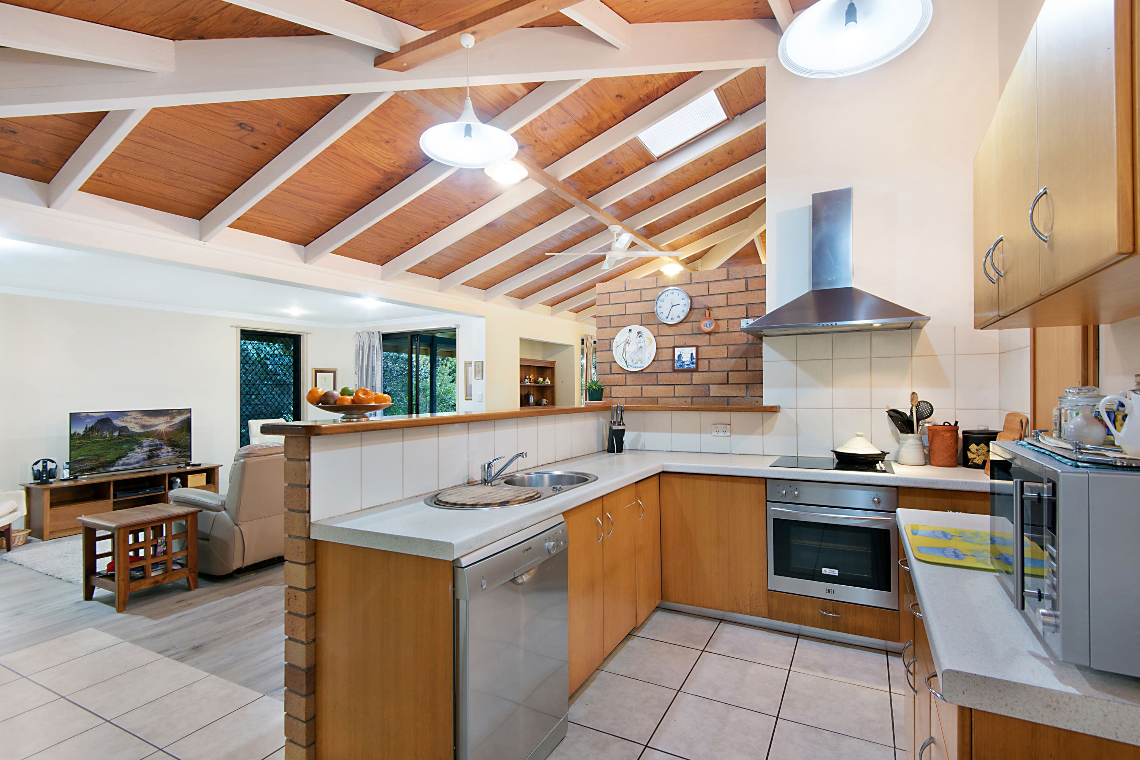1 Ludlow Street, Chapel Hill QLD 4069, Chapel Hill - Thumbnail 3
