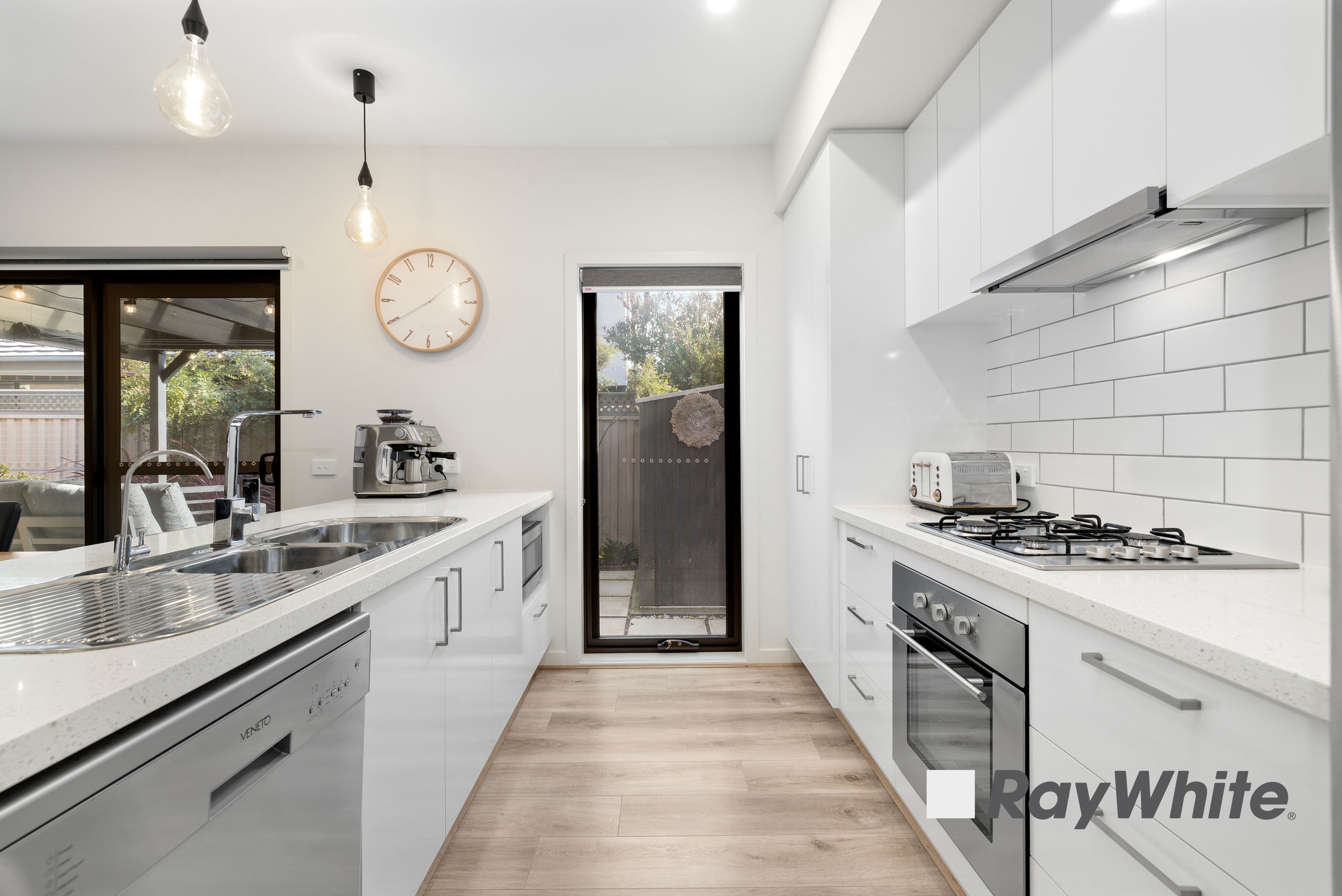 3 Flame Robin Place, Endeavour Hills VIC 3802, Endeavour Hills - Thumbnail 5