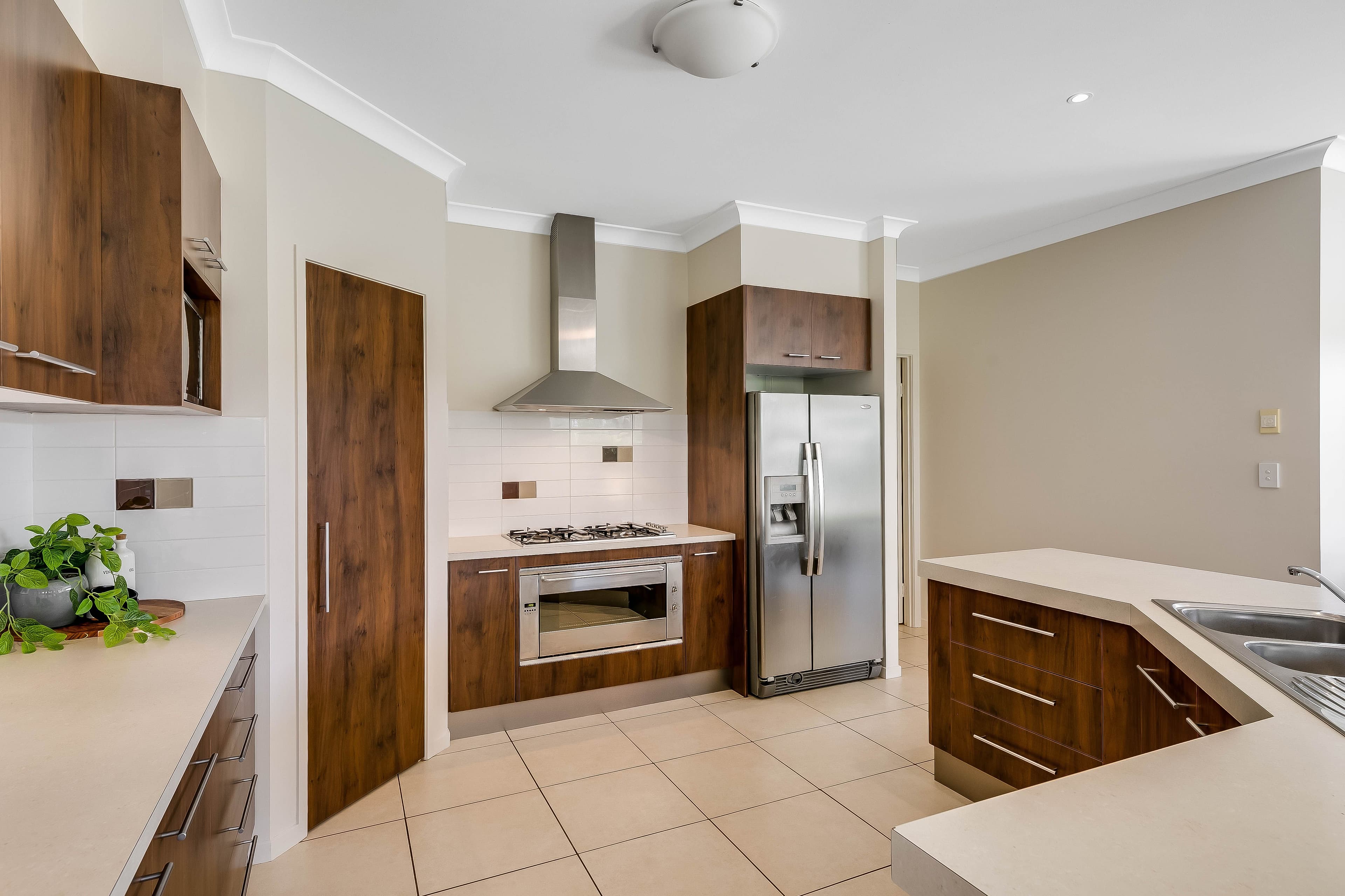 23 Fadden Crescent, Middle Ridge QLD 4350, Middle Ridge - Thumbnail 6