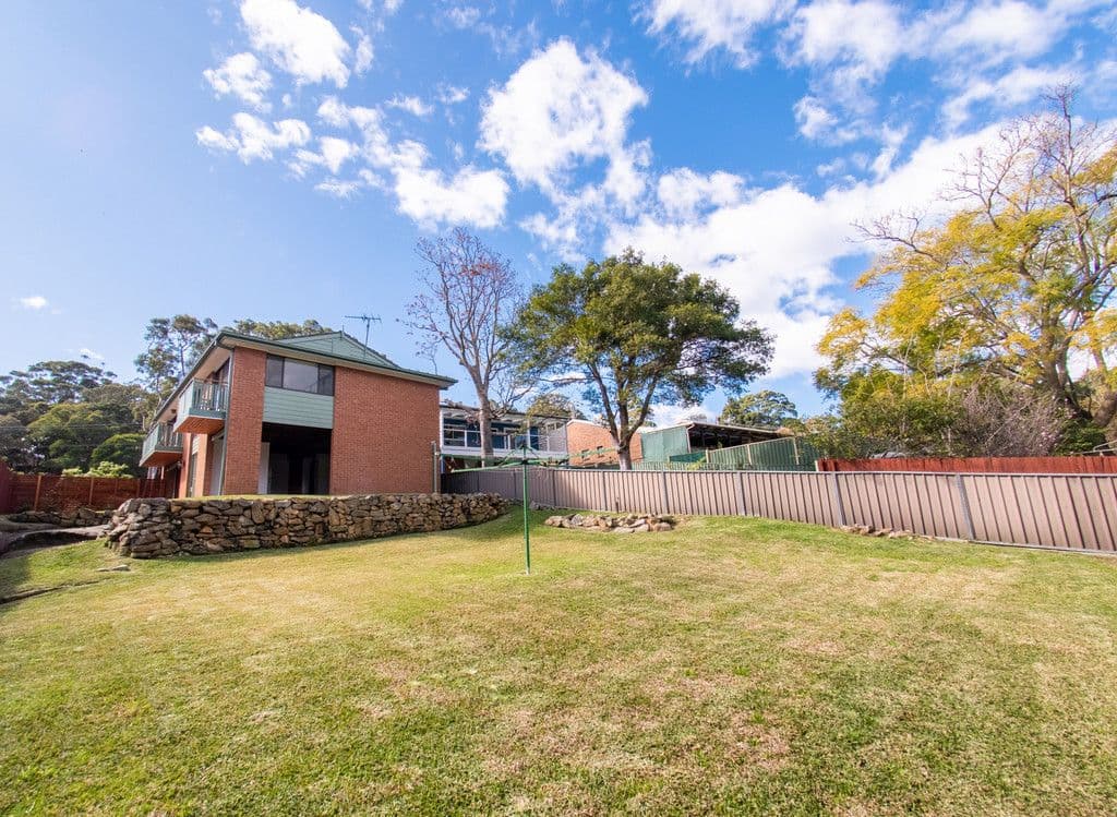 4 Parkes Street, Helensburgh NSW 2508, Helensburgh - Thumbnail 2