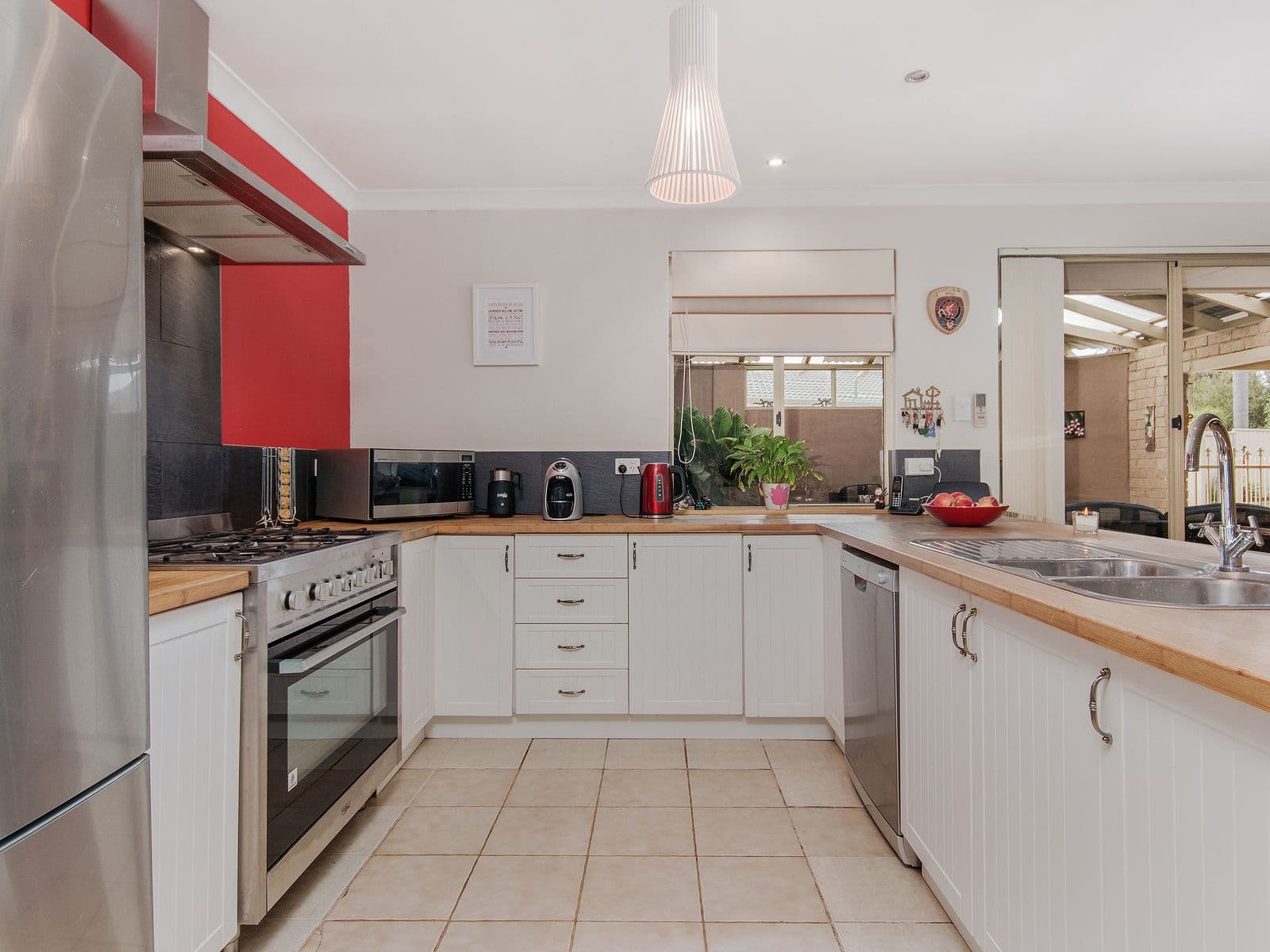 8 Dundas Court, Waikiki WA 6169, Waikiki - Thumbnail 5