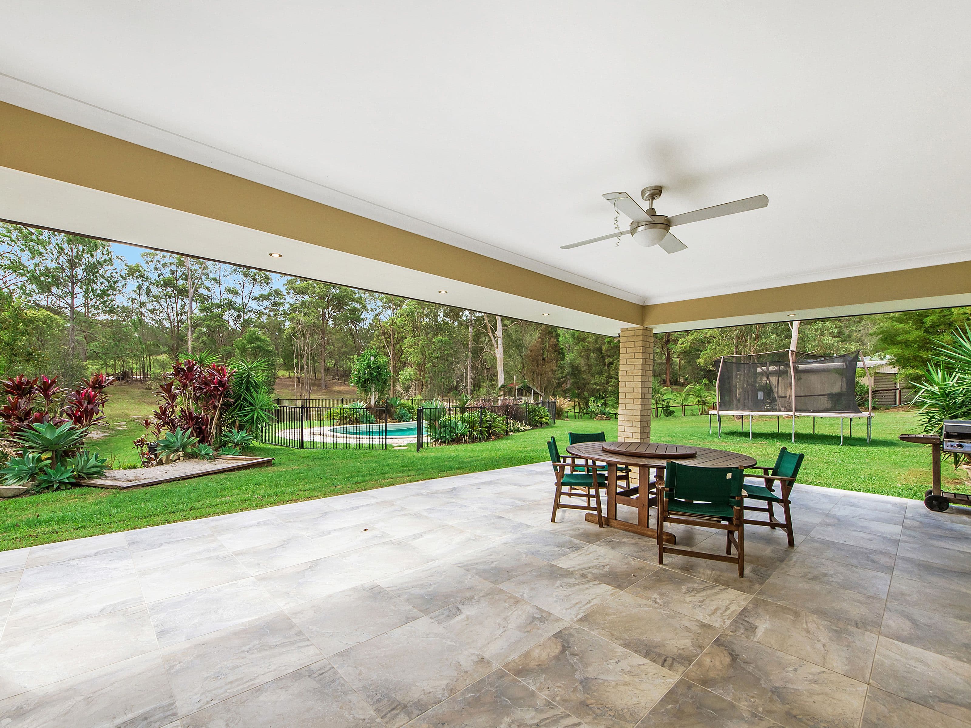42 Ginger Rogers Road, Maudsland QLD 4210, Maudsland - Thumbnail 8