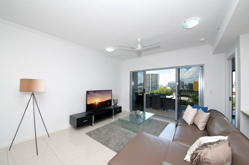 25/108 Mitchell Street, DARWIN CITY NT 0800, Darwin City - Image 1