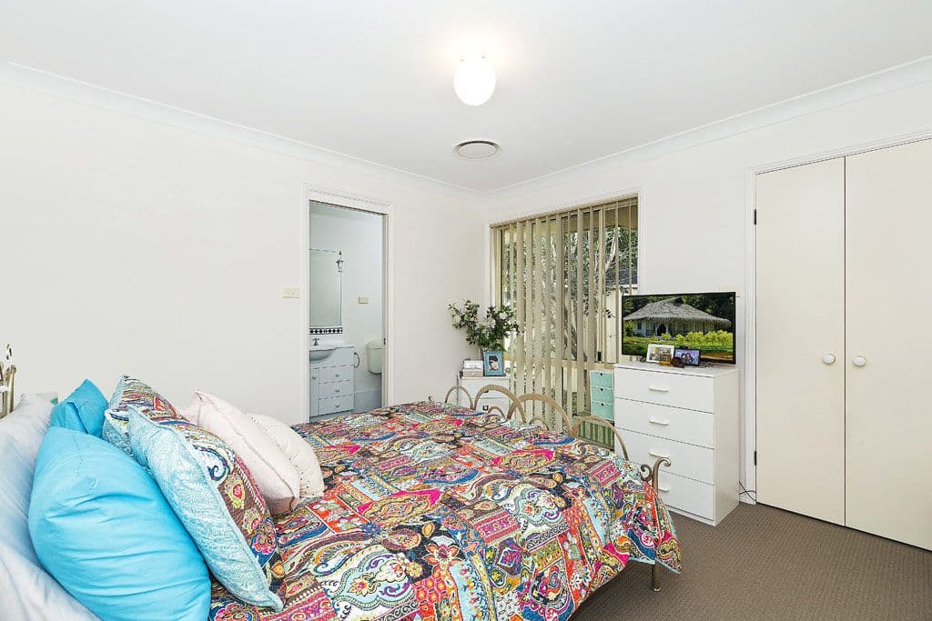 20 The Ridgeway, Bolton Point - Thumbnail 6