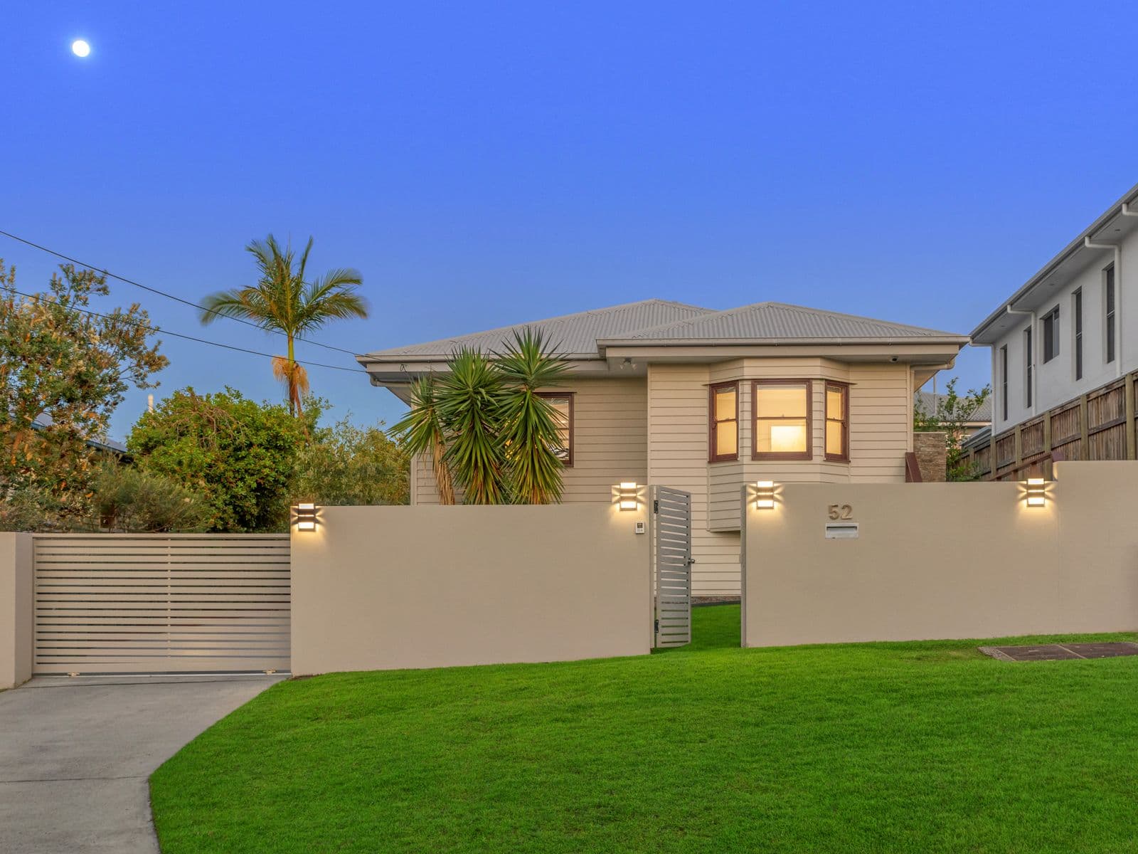 52 Herbert Street, Camp Hill QLD 4152, Camp Hill - Thumbnail 2