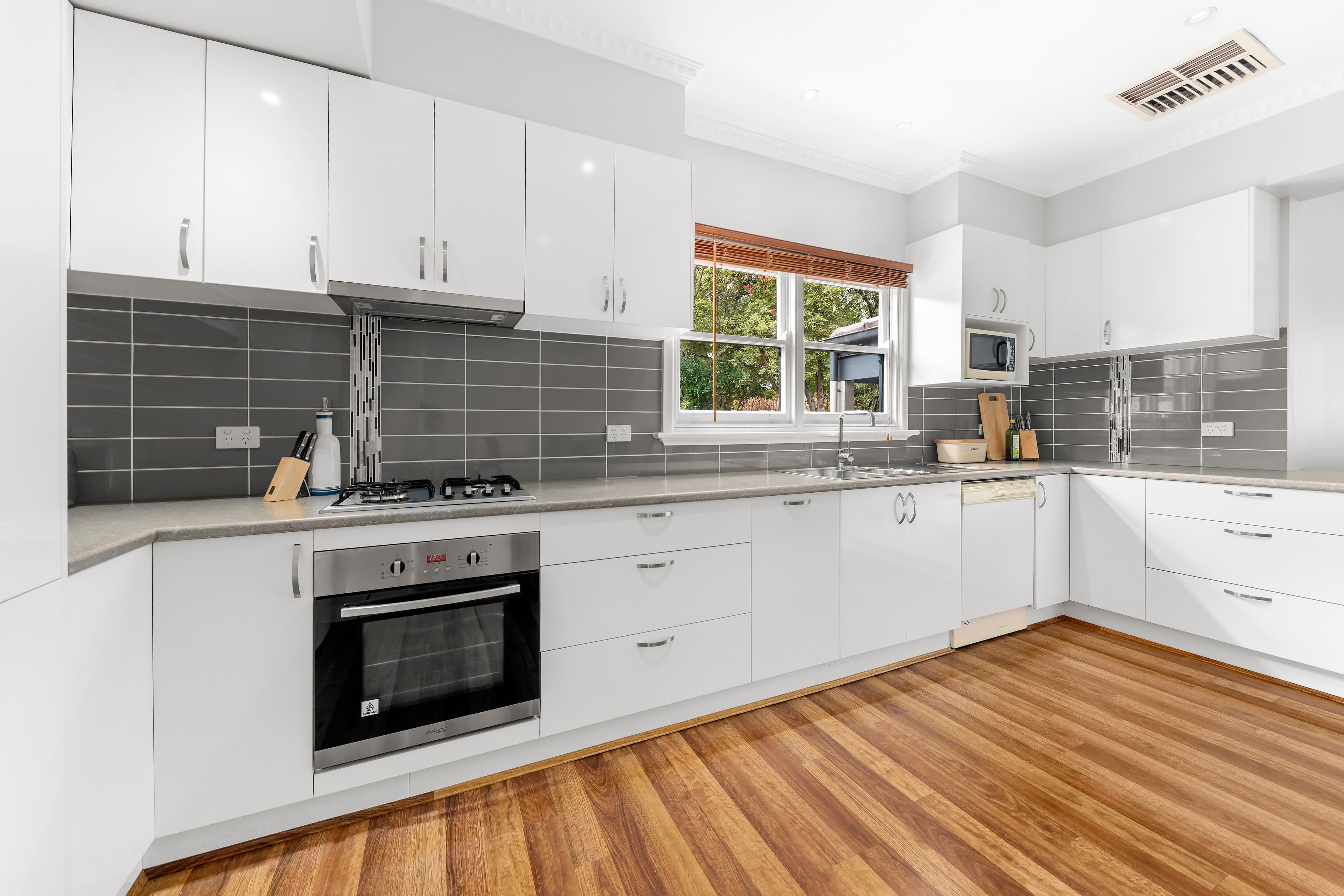 44 Barkly Street, Ringwood VIC 3134, Ringwood - Thumbnail 5