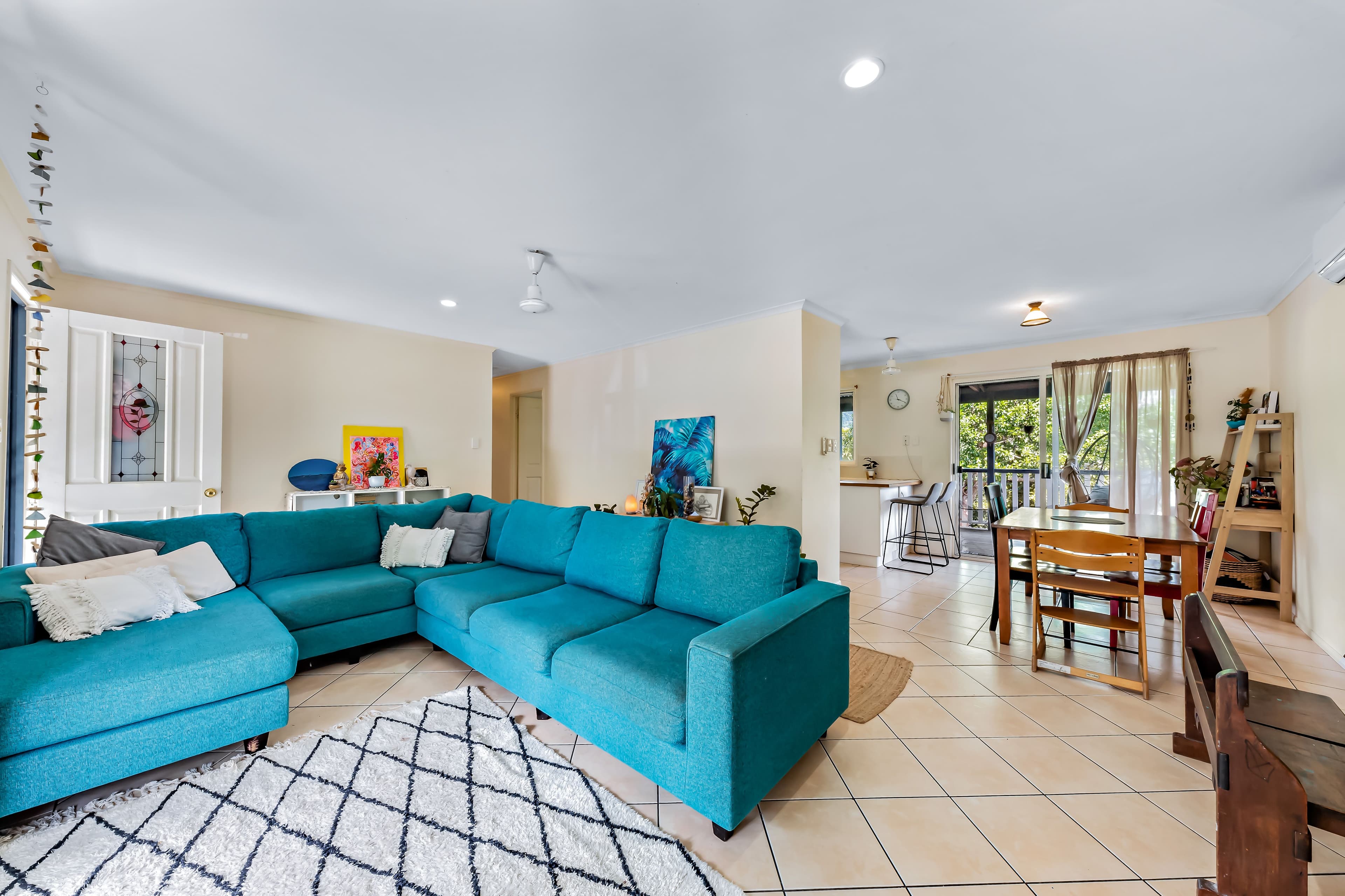 22 Sandpiper Crescent, Jubilee Pocket QLD 4802, Jubilee Pocket - Thumbnail 2