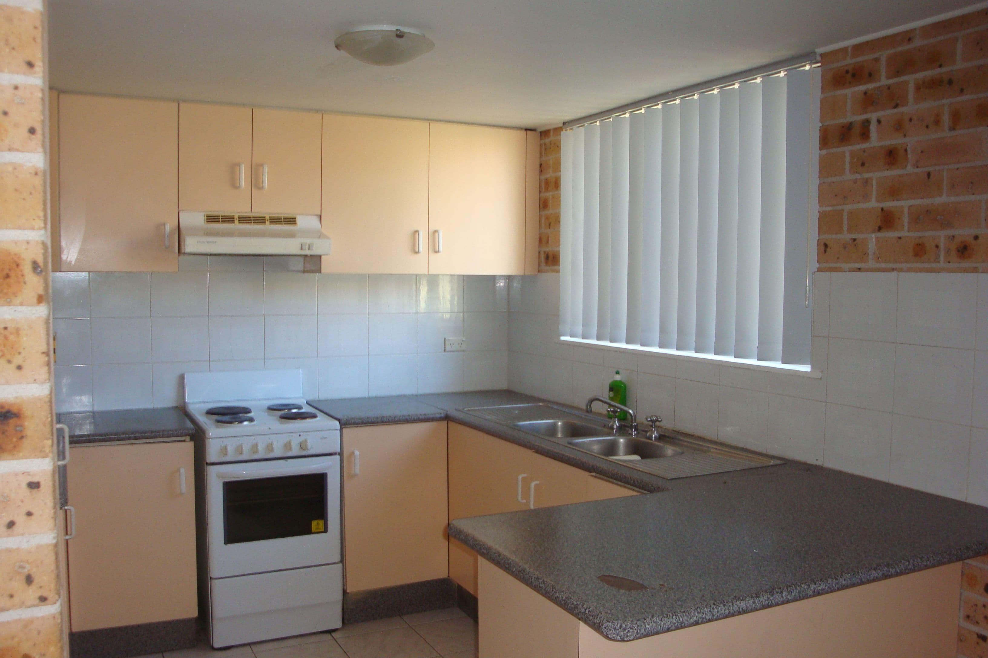 11 Hollydene Crescent, Edensor Park NSW 2176, Edensor Park - Thumbnail 6