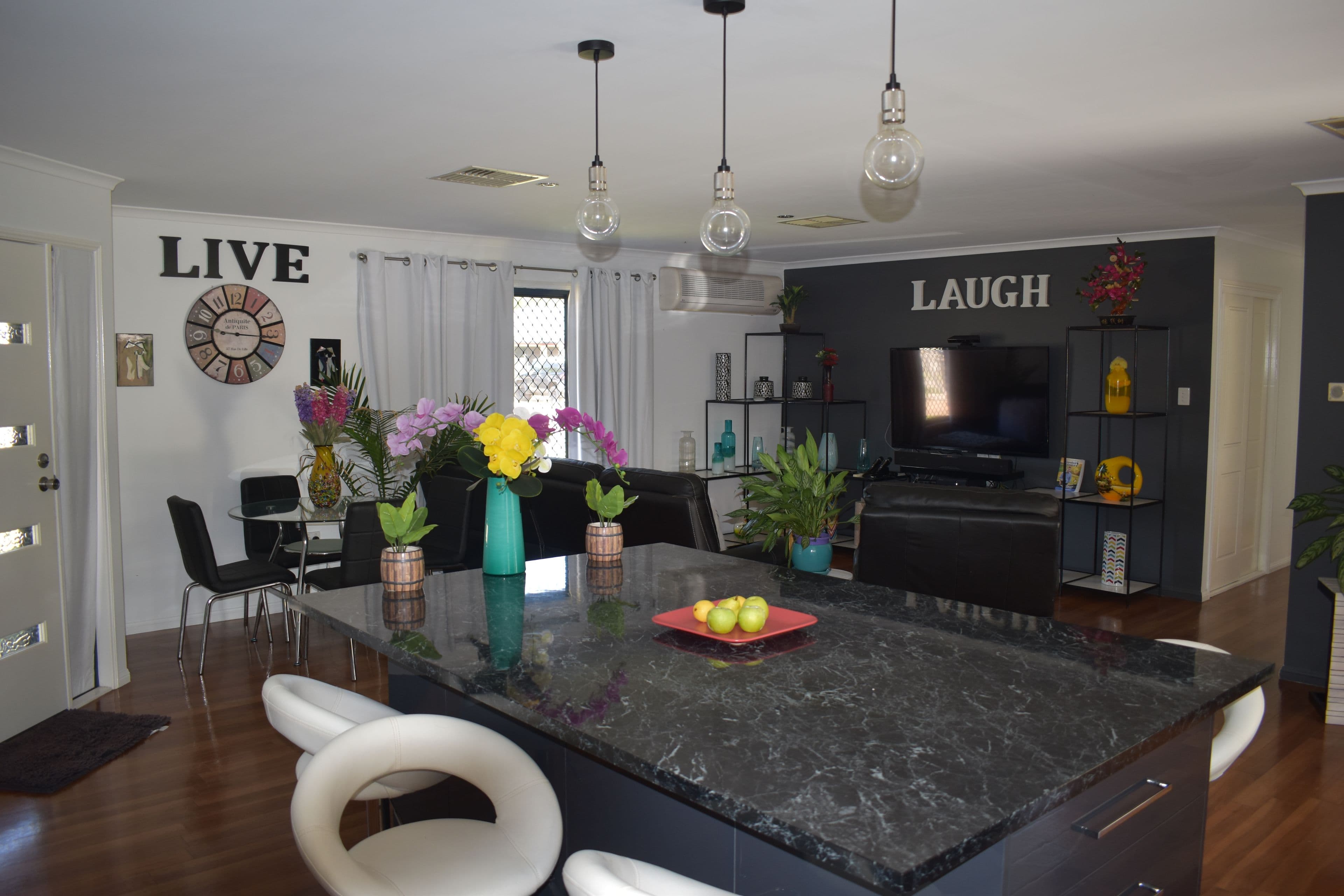 16 Vicki Close, Emerald QLD 4720, Emerald - Thumbnail 4