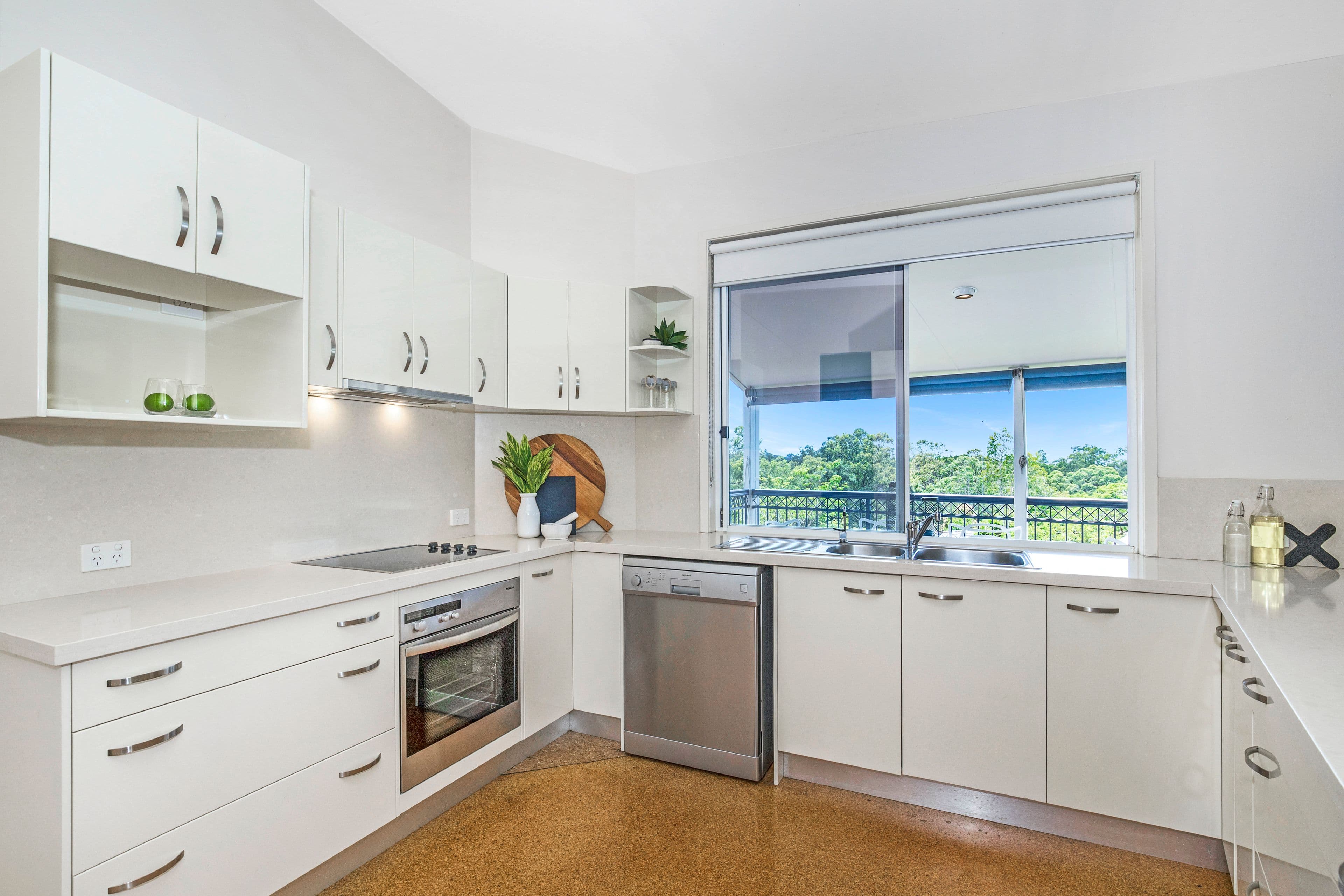 3 Satinwood Court, Bardon QLD 4065, Bardon - Thumbnail 4