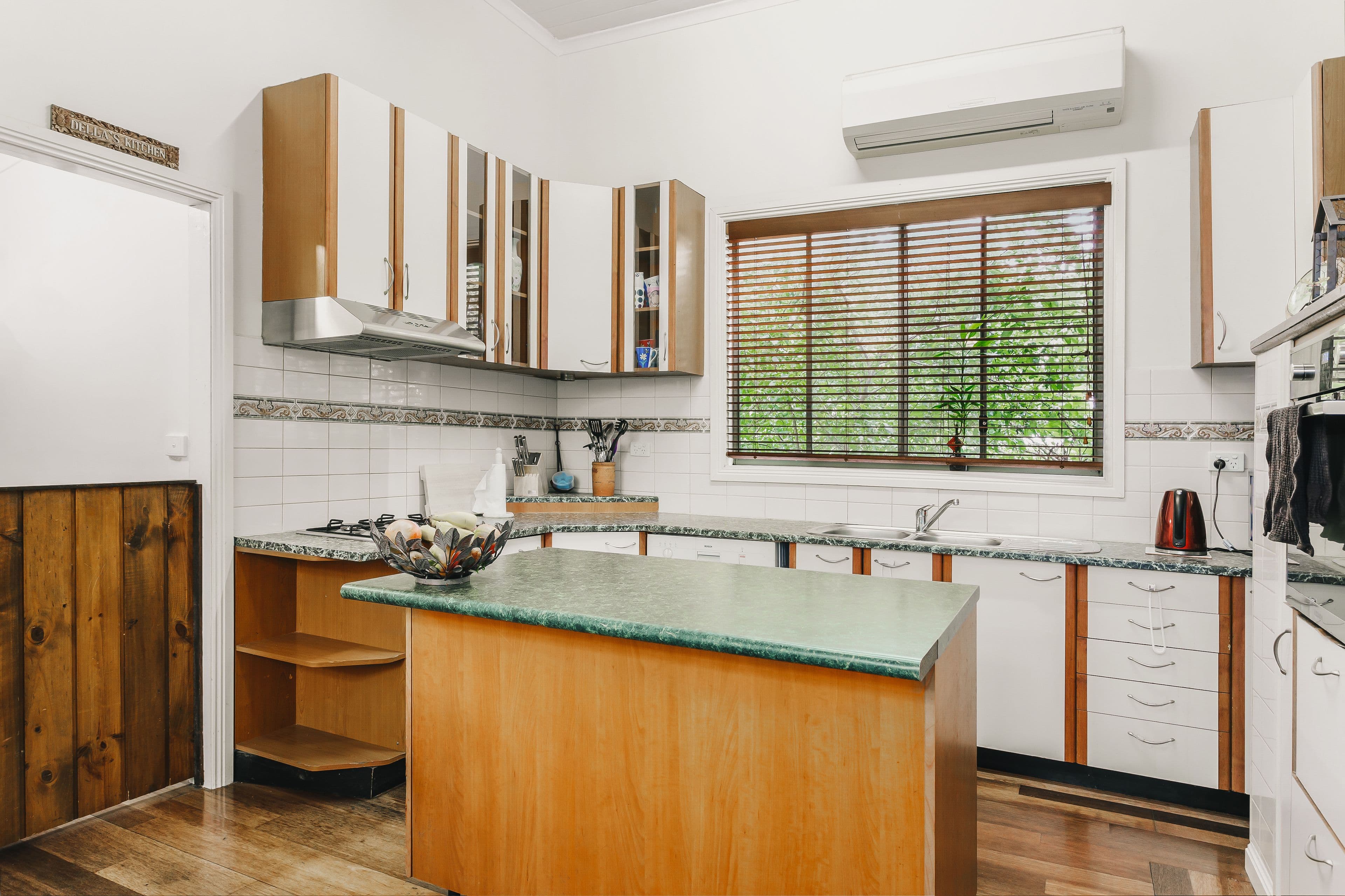 18-20 Church Street, Drouin VIC 3818, Drouin - Thumbnail 4