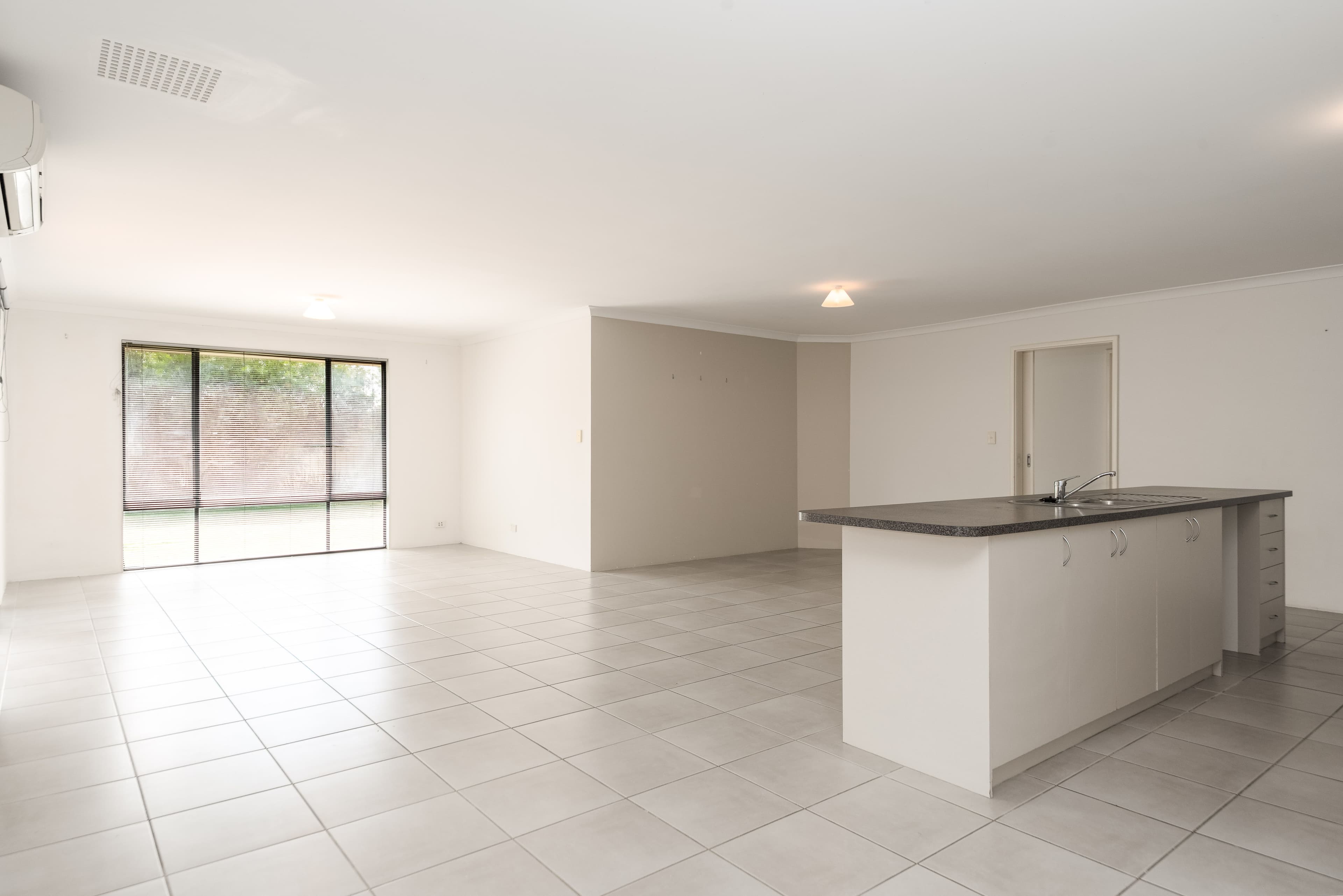 9 Orchid Drive, Glen Iris WA 6230, Glen Iris - Thumbnail 2