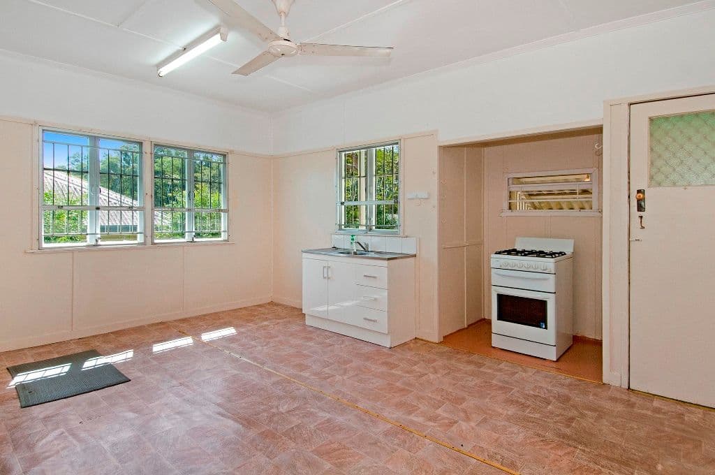 28 Capella Street, Coorparoo QLD 4151, Coorparoo - Thumbnail 5