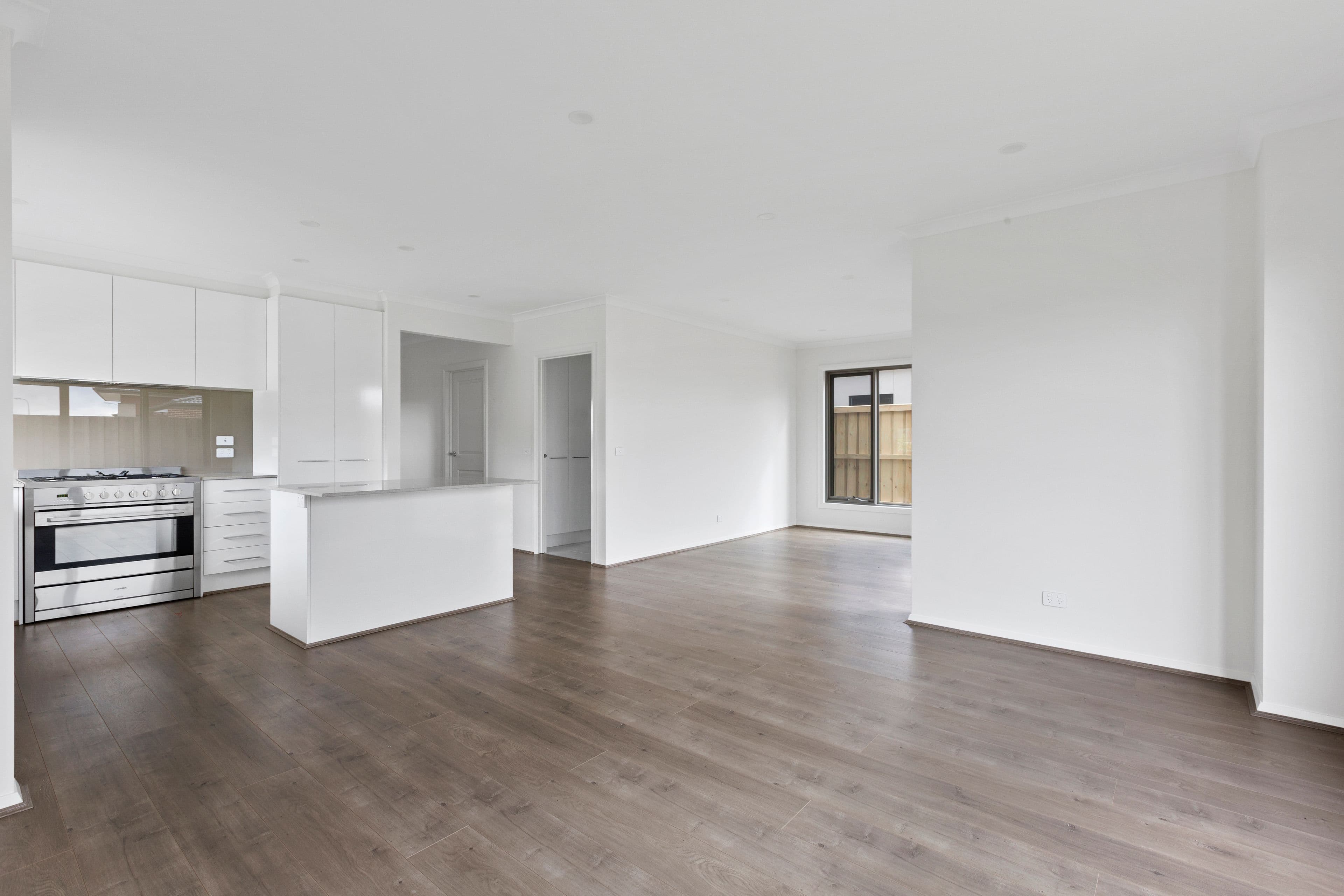 1 Abacus Lane, Cranbourne South VIC 3977, Cranbourne South - Thumbnail 4