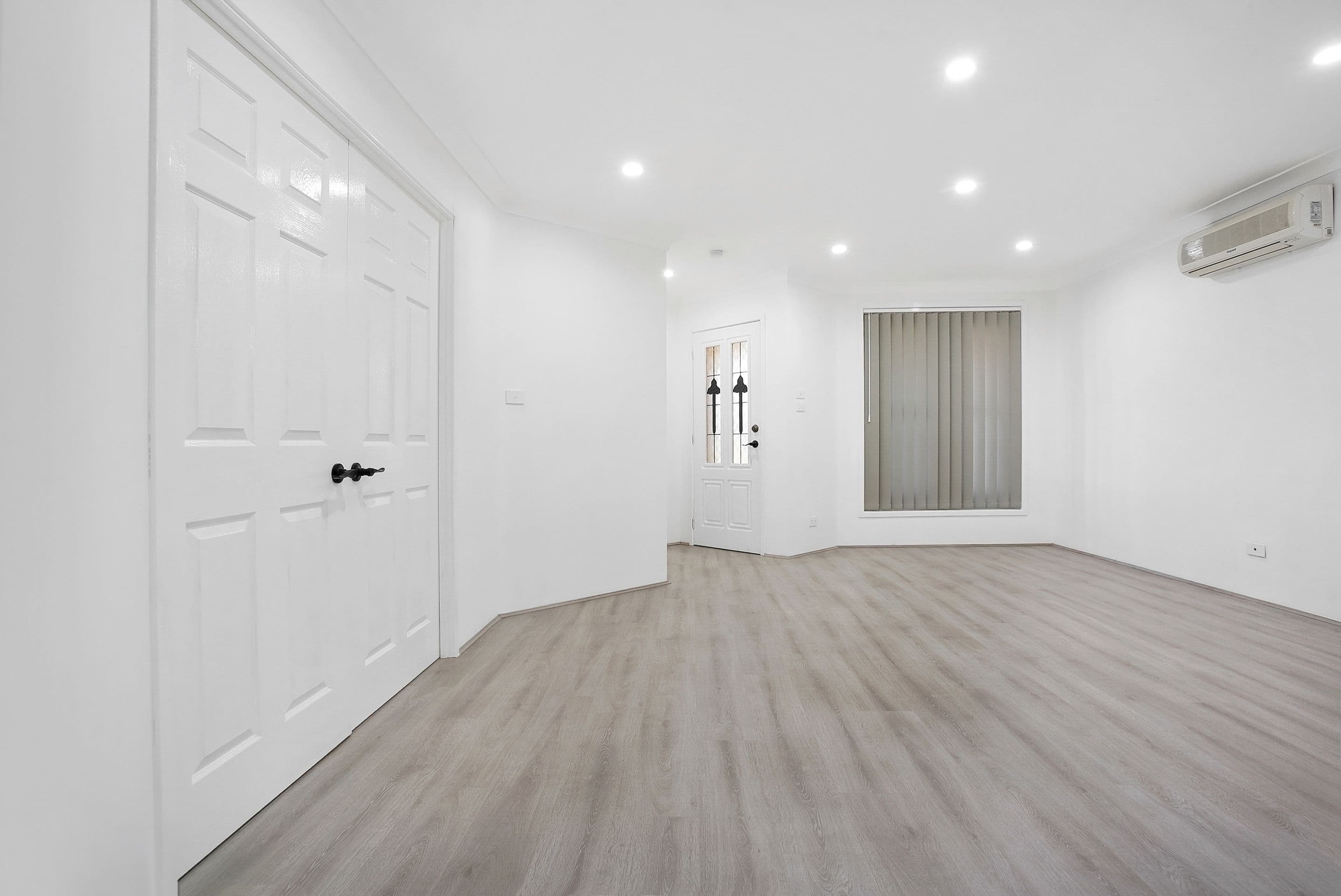 19 Dillwynia Drive, Glenmore Park NSW 2745, Glenmore Park - Thumbnail 4