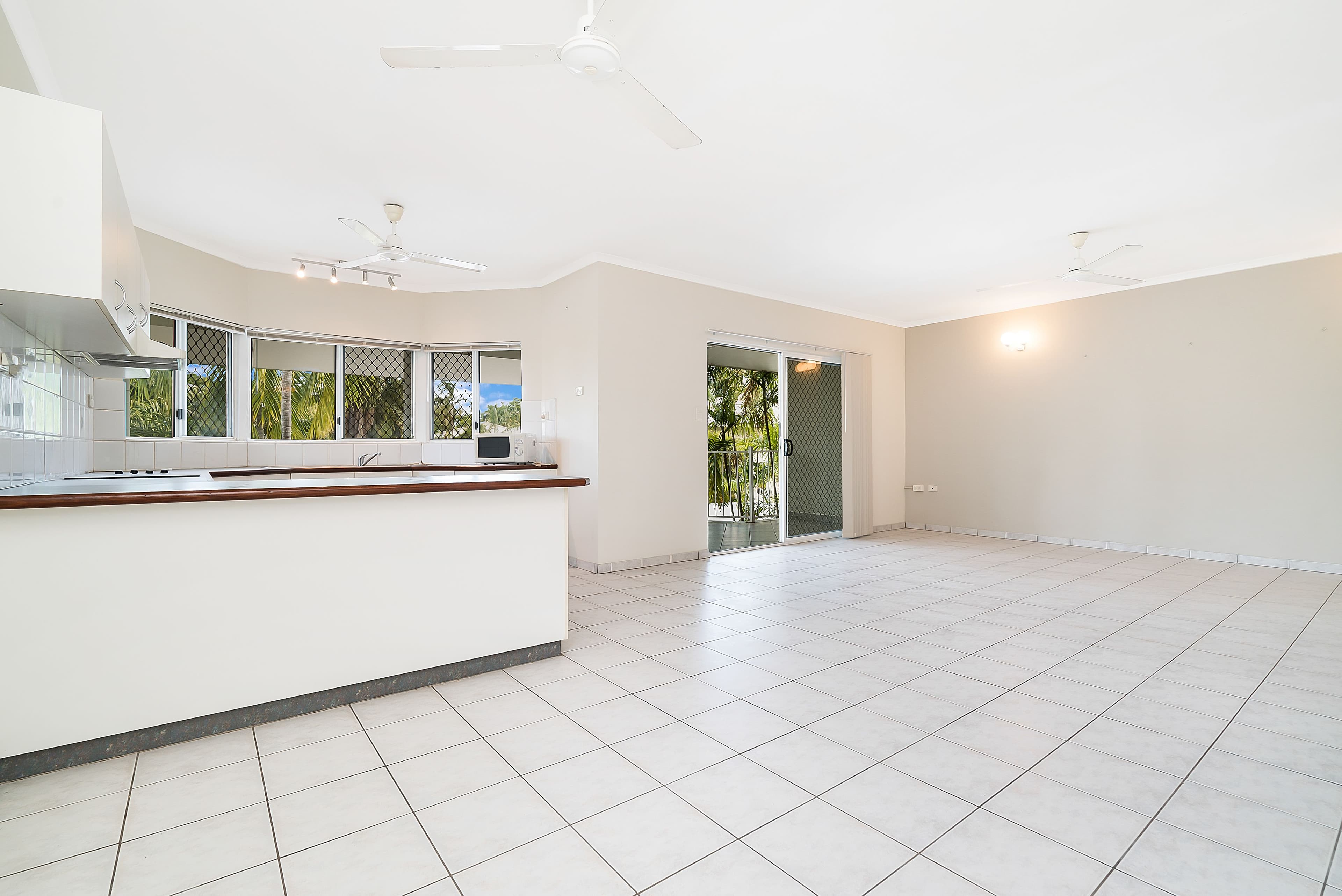 20/138 Casuarina Drive, Nightcliff NT 0810, Nightcliff - Thumbnail 3