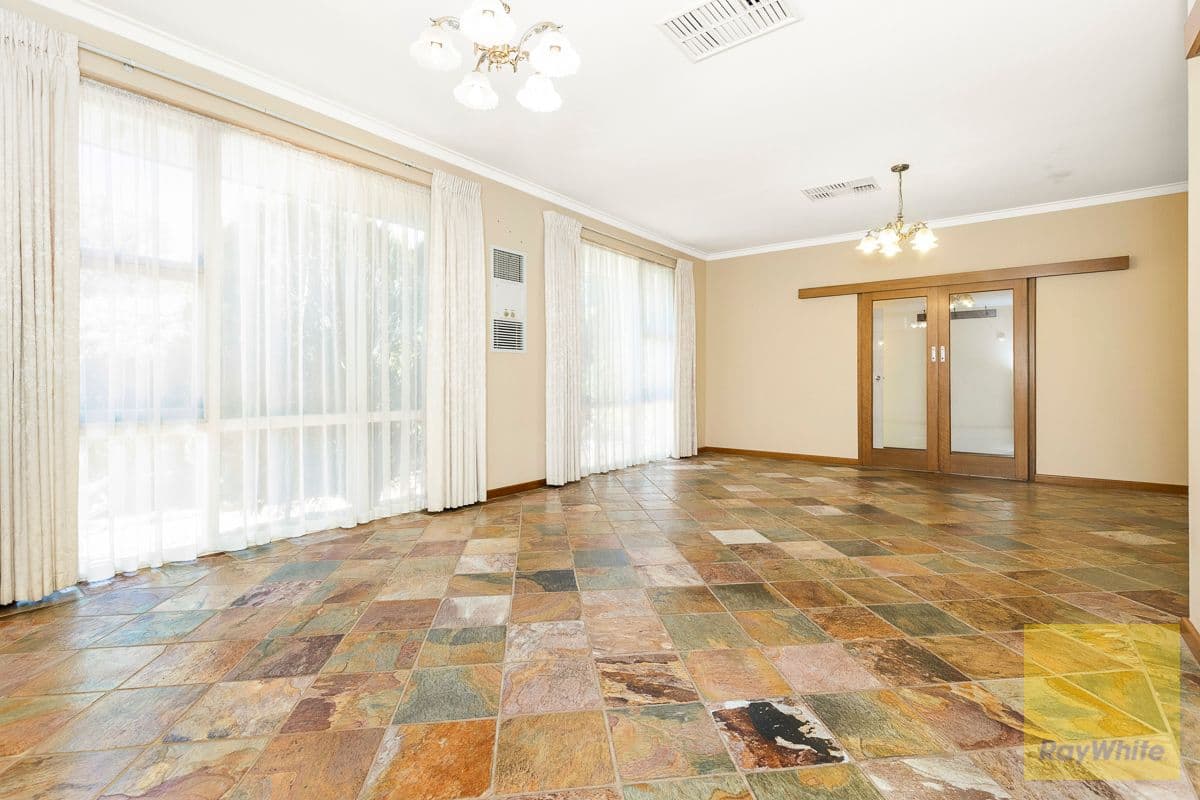 29 Brady Road, Lesmurdie WA 6076, Lesmurdie - Thumbnail 4